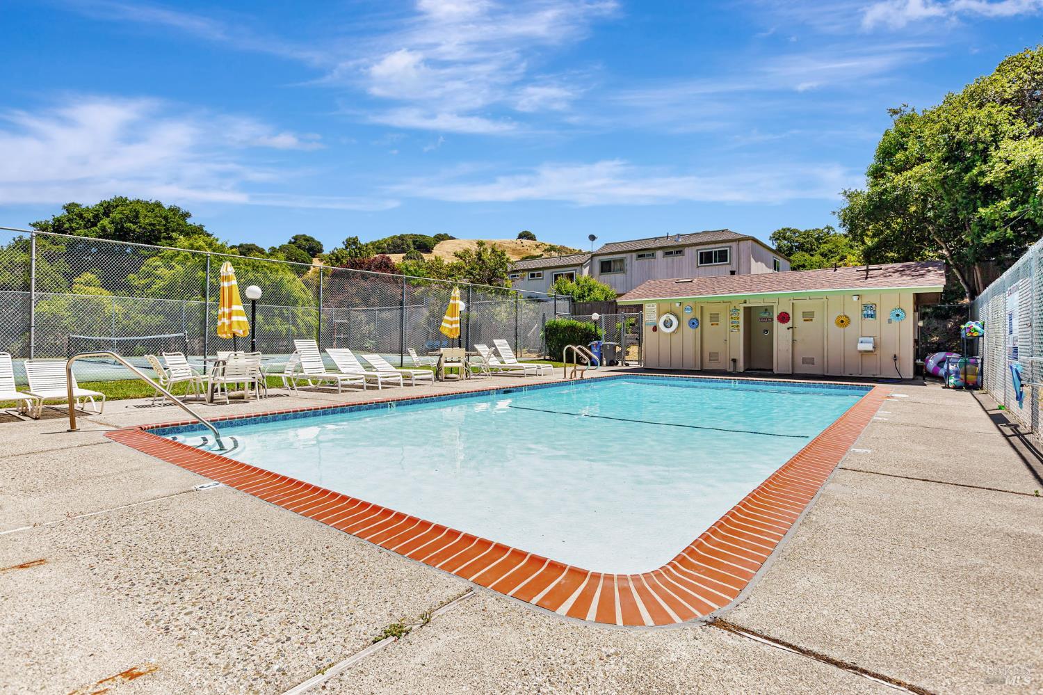 Novato, California, 94947, United States, 2 Bedrooms Bedrooms, ,2 BathroomsBathrooms,Residential,For Sale,1839090