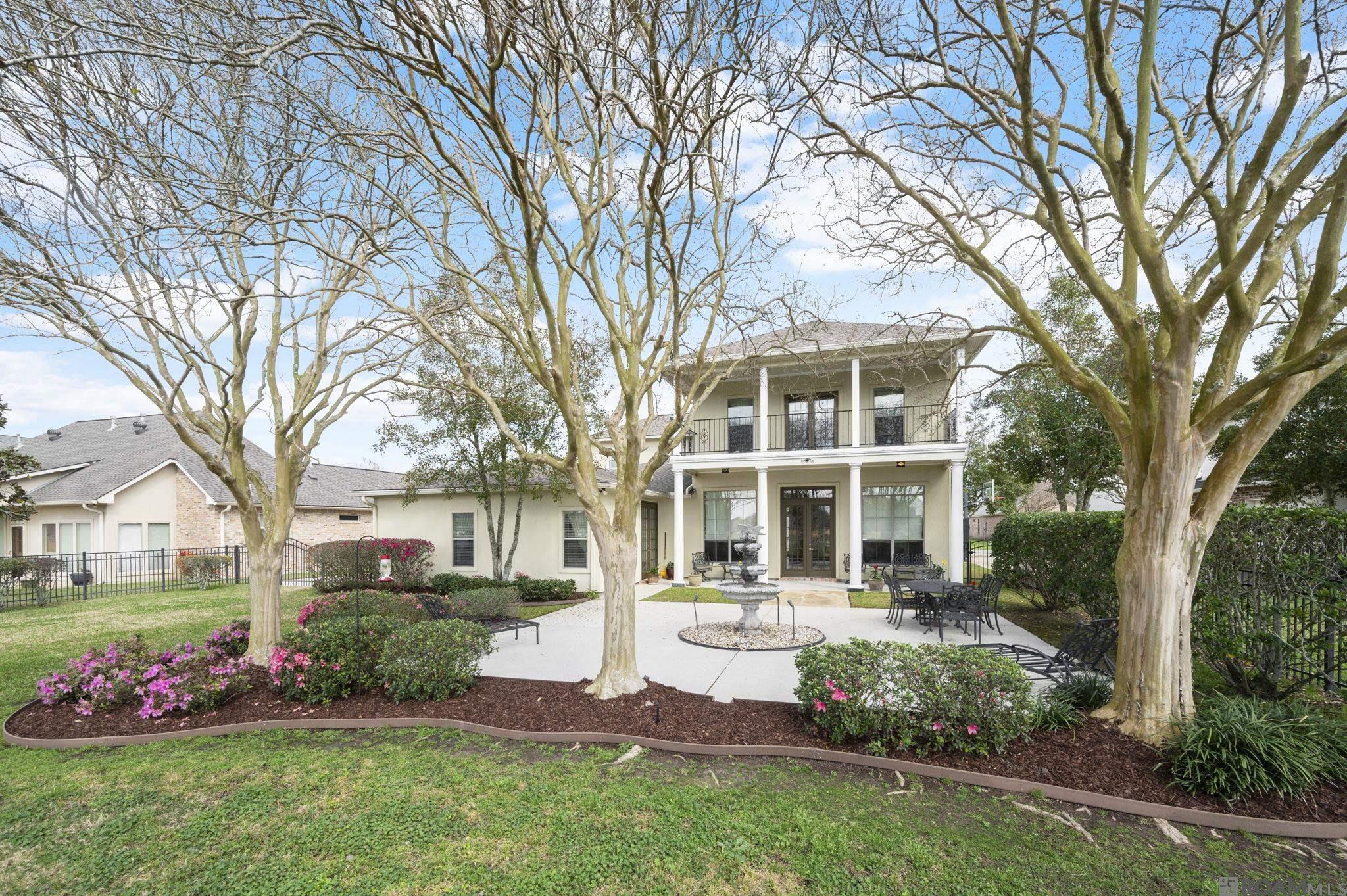 Gonzales, Louisiana, 70737, United States, 4 Bedrooms Bedrooms, ,3 BathroomsBathrooms,Residential,For Sale,2023564
