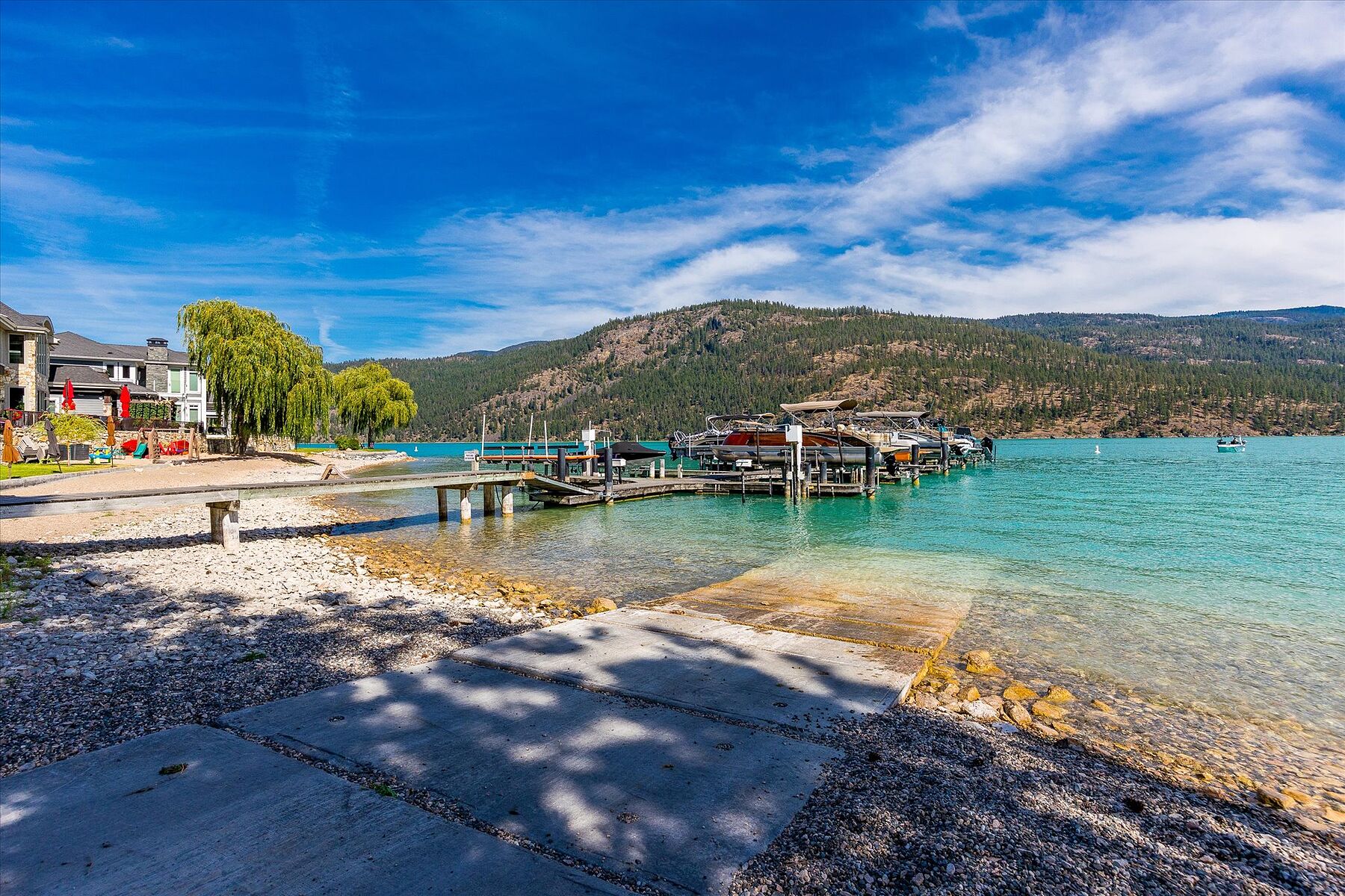  Exclusive Lakefront Community - 物件實景
