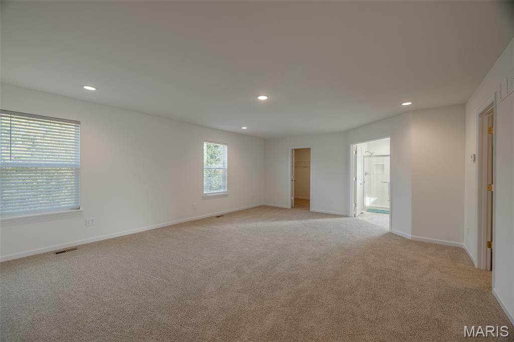 Wentzville, Missouri, 63385, United States, 4 Bedrooms Bedrooms, ,4 BathroomsBathrooms,Residential,For Sale,1948699