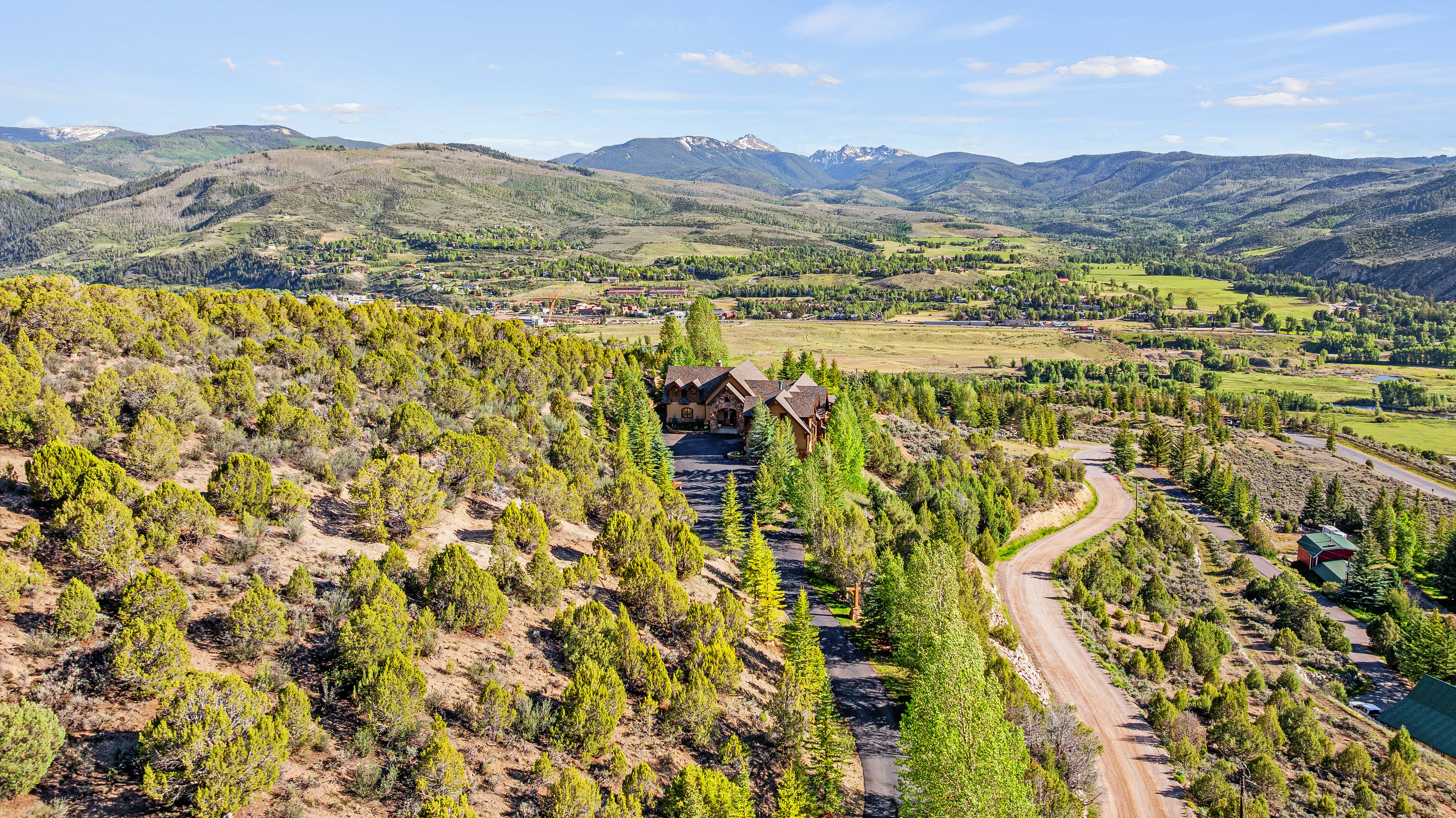  Exceptional Mountain Estate Offering Breathtaking Views - 物件實景