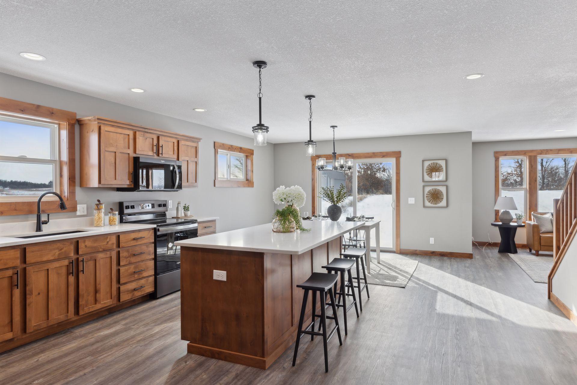 Hammond, Wisconsin, 54015, United States, 4 Bedrooms Bedrooms, ,2 BathroomsBathrooms,Residential,For Sale,1918173