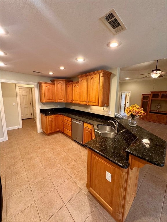 Farmington, Arkansas, 72730, United States, 4 Bedrooms Bedrooms, ,3 BathroomsBathrooms,Residential,For Sale,1998825