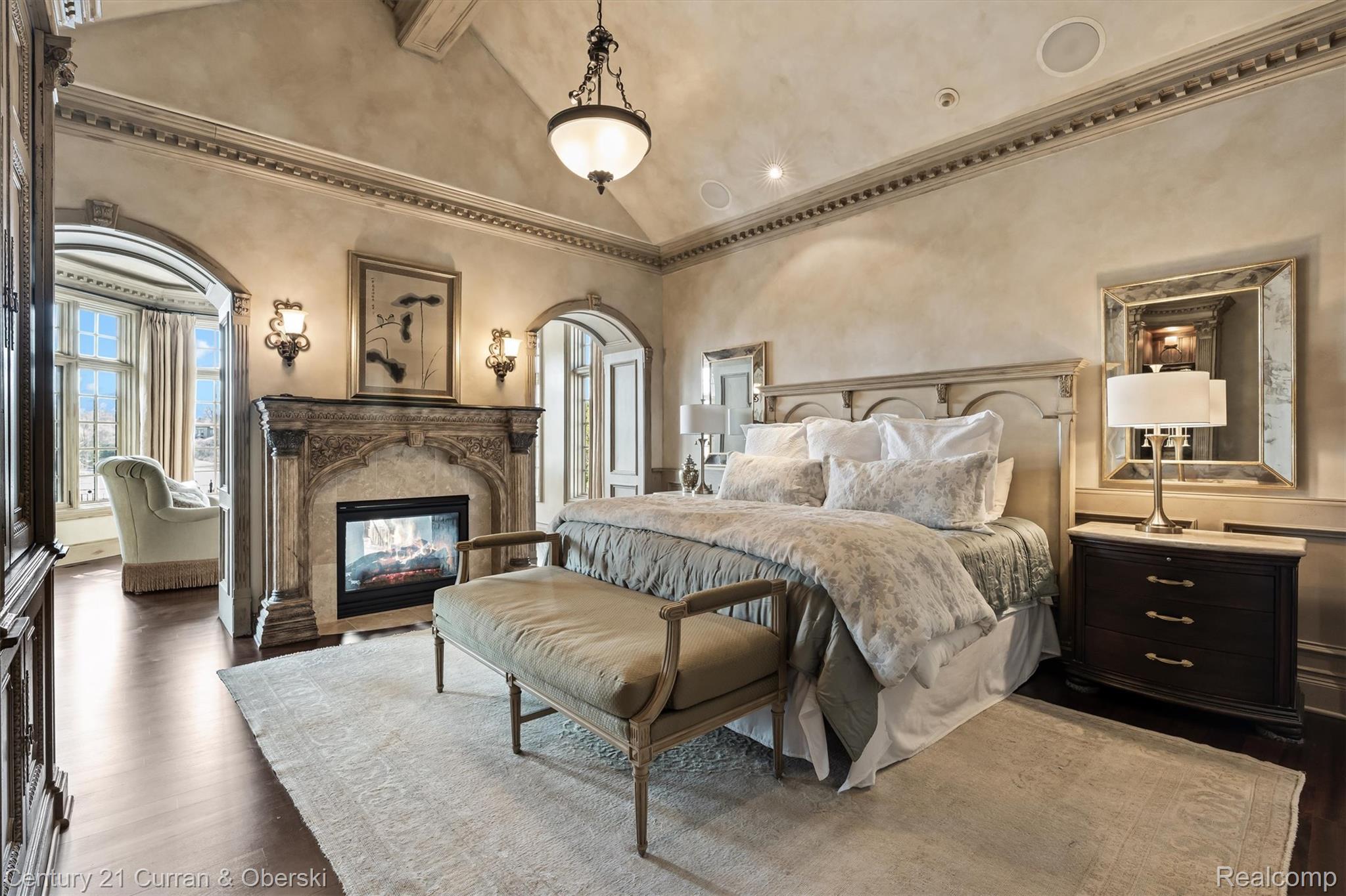 Northville, Michigan, 48168, United States, 4 Bedrooms Bedrooms, ,7 BathroomsBathrooms,Residential,For Sale,2038864