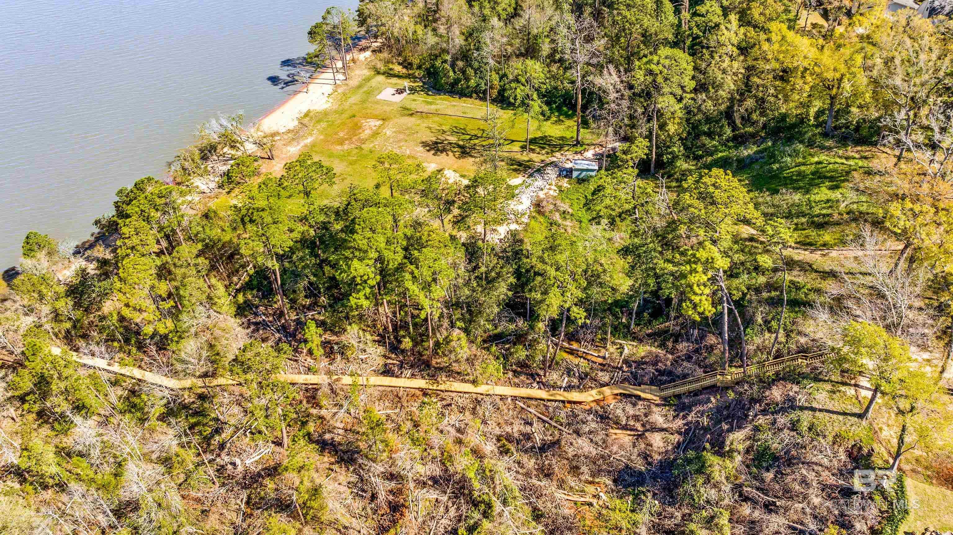 Fairhope, Alabama, 36532, United States, 4 Bedrooms Bedrooms, ,4 BathroomsBathrooms,Residential,For Sale,1998388