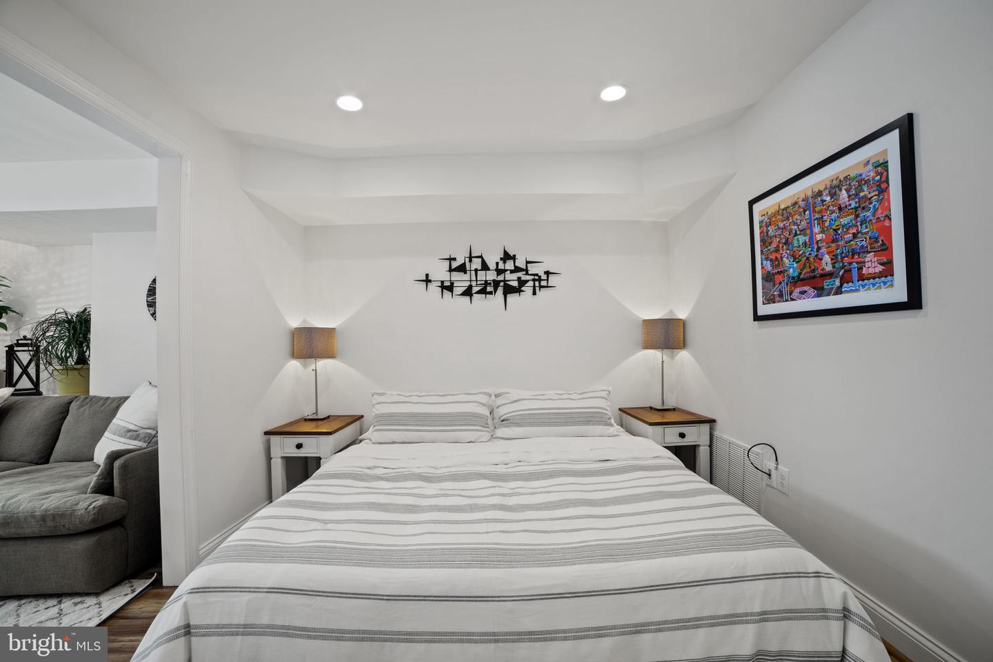 73 Florida Avenue NW, Washington, District of Columbia, 20001, United States, 3 Bedrooms Bedrooms, ,2 BathroomsBathrooms,Residential,For Sale,73 Florida Avenue NW,1682331