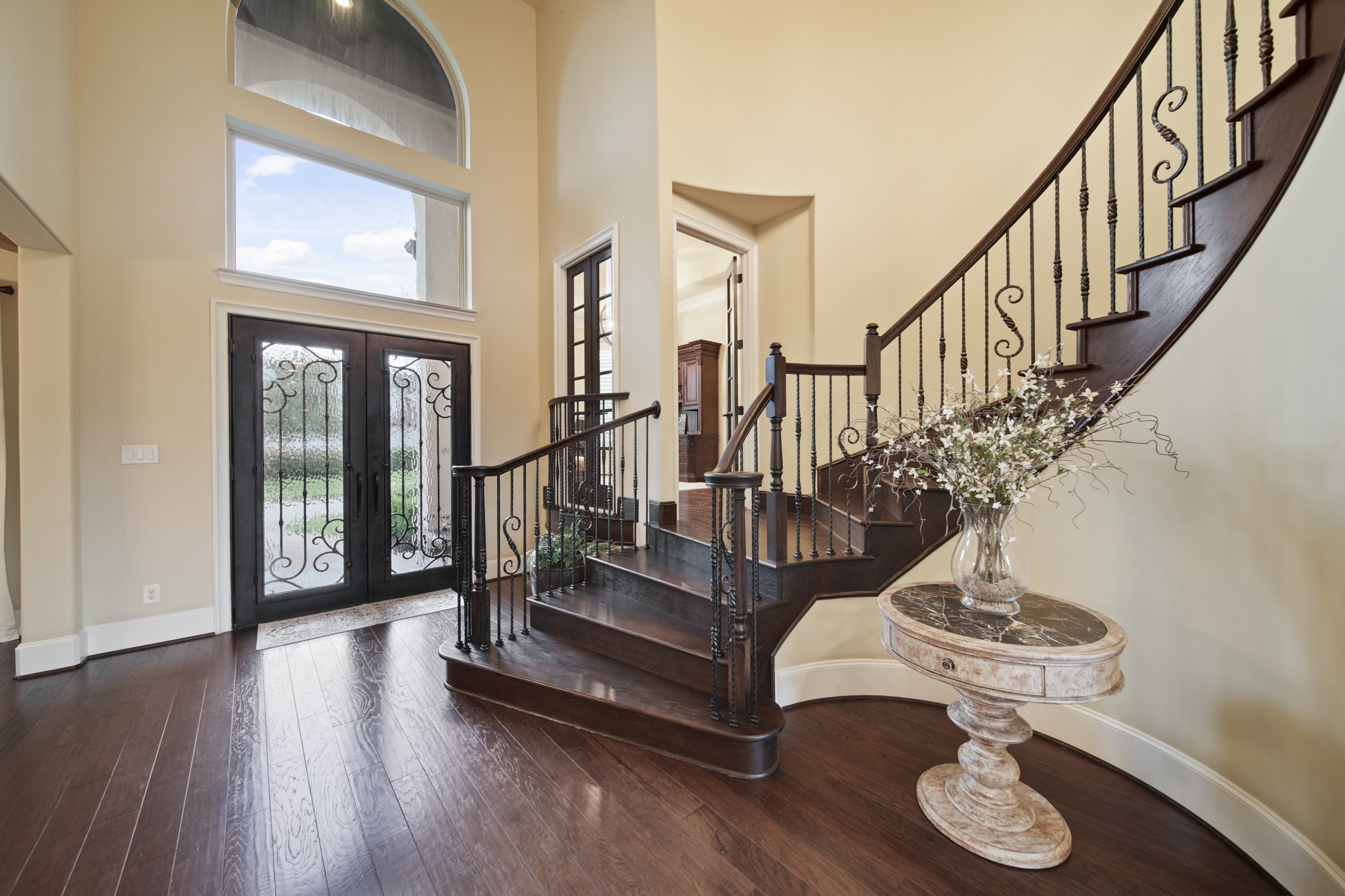 Friendswood, Texas, 77546, United States, 5 Bedrooms Bedrooms, ,6 BathroomsBathrooms,Residential,For Sale,1989691