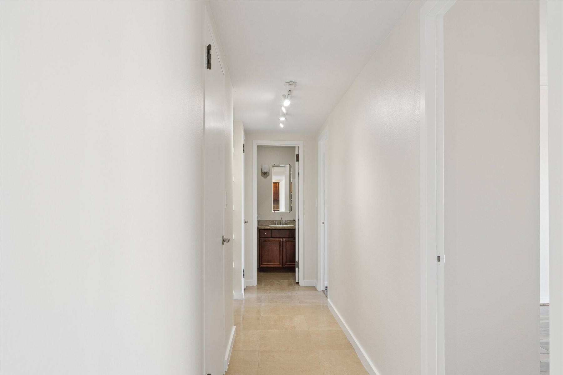  4750 N Central Avenue  Phoenix, AZ - 物件實景