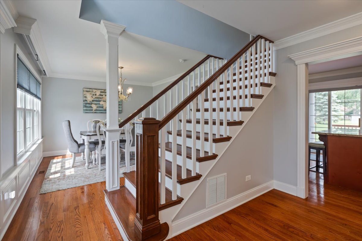 Lombard, Illinois, 60148, United States, 4 Bedrooms Bedrooms, ,4 BathroomsBathrooms,Residential,For Sale,1900568
