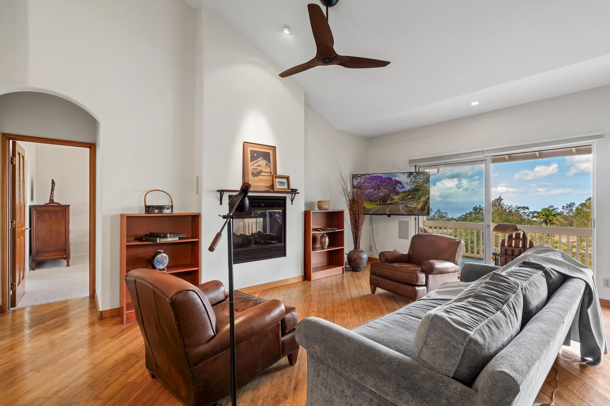 Kula, Hawaii, 96790, United States, 3 Bedrooms Bedrooms, ,2 BathroomsBathrooms,Residential,For Sale,1987639