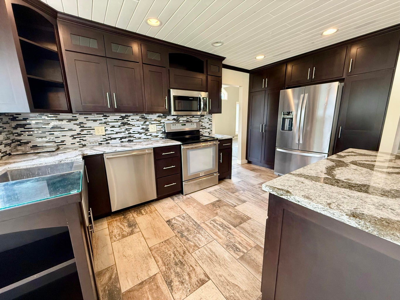 Brookings, South Dakota, 57006, United States, 6 Bedrooms Bedrooms, ,4 BathroomsBathrooms,Residential,For Sale,1909247