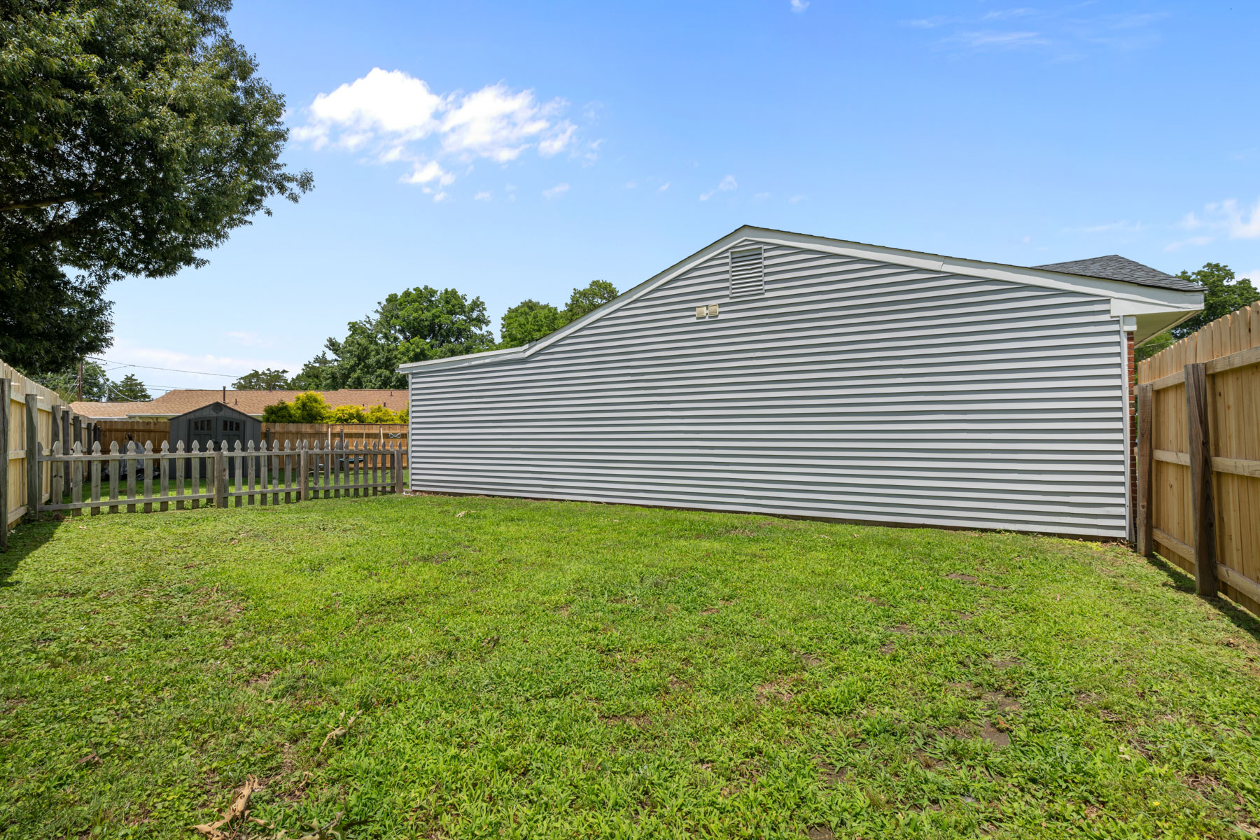  5513 Lake Road, Suffolk, VA 23435 - 物件實景