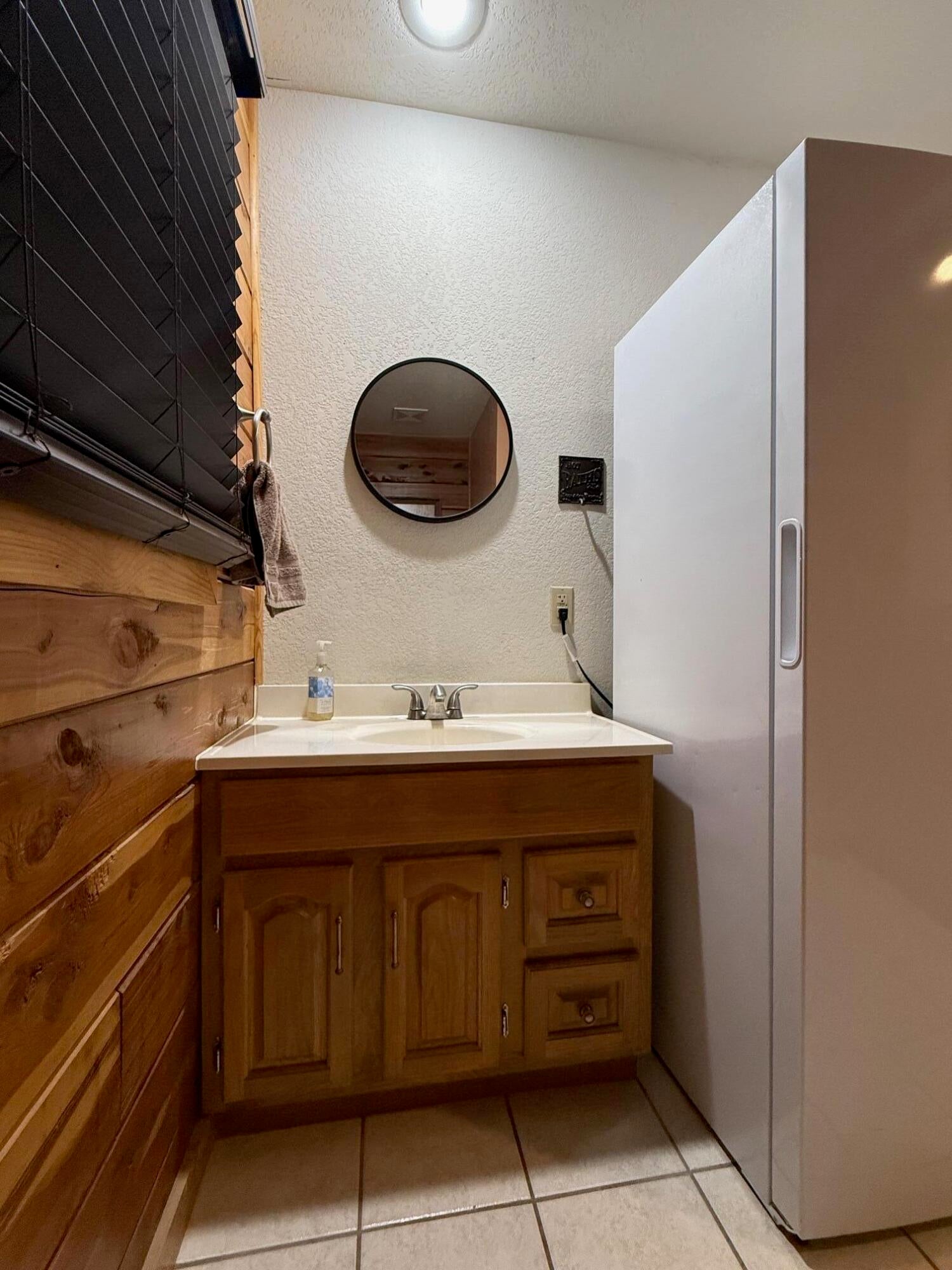 Norwood, Missouri, 65717, United States, 3 Bedrooms Bedrooms, ,3 BathroomsBathrooms,Residential,For Sale,2005497