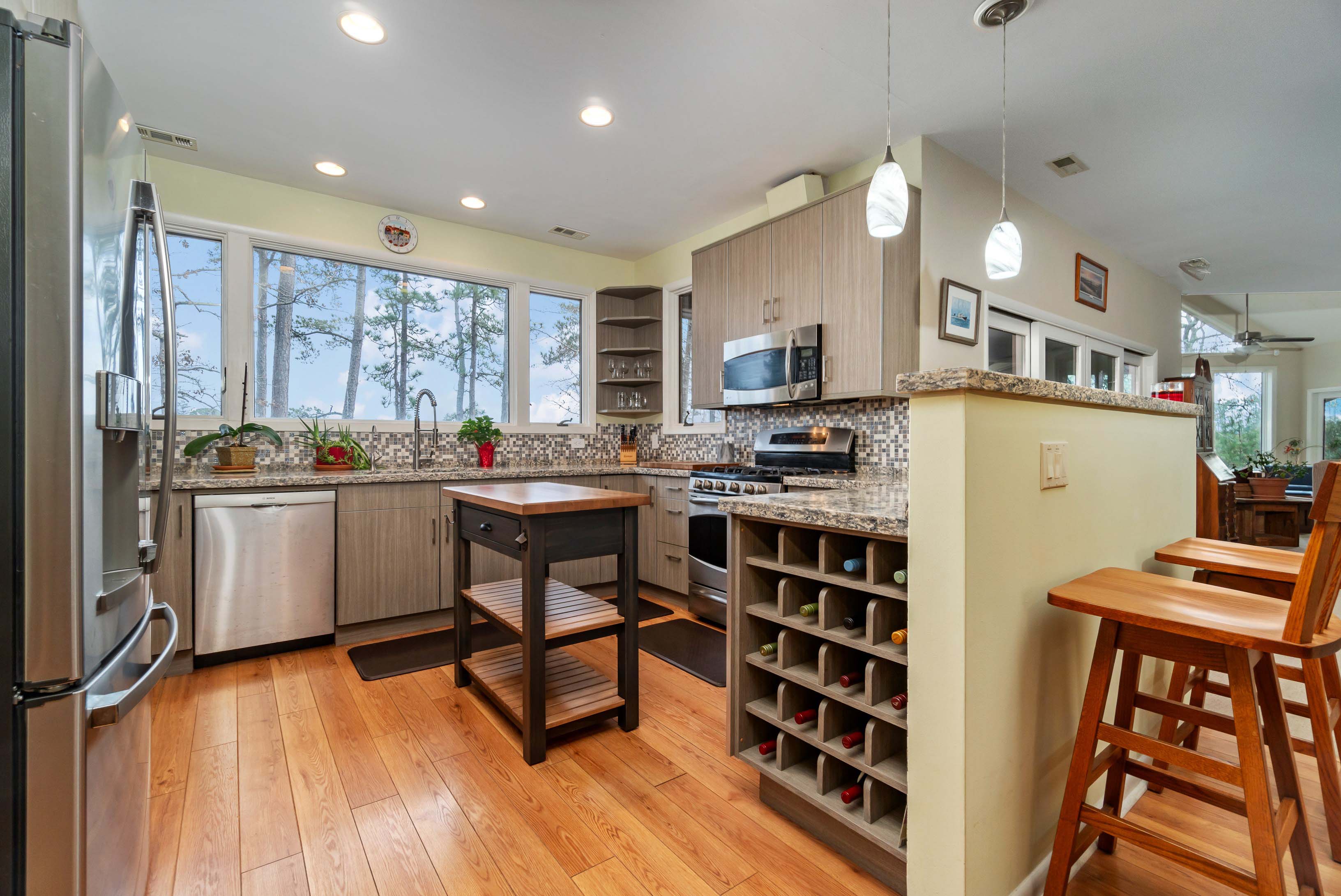 Oriental, North Carolina, 28571, United States, 3 Bedrooms Bedrooms, ,3 BathroomsBathrooms,Residential,For Sale,2005198