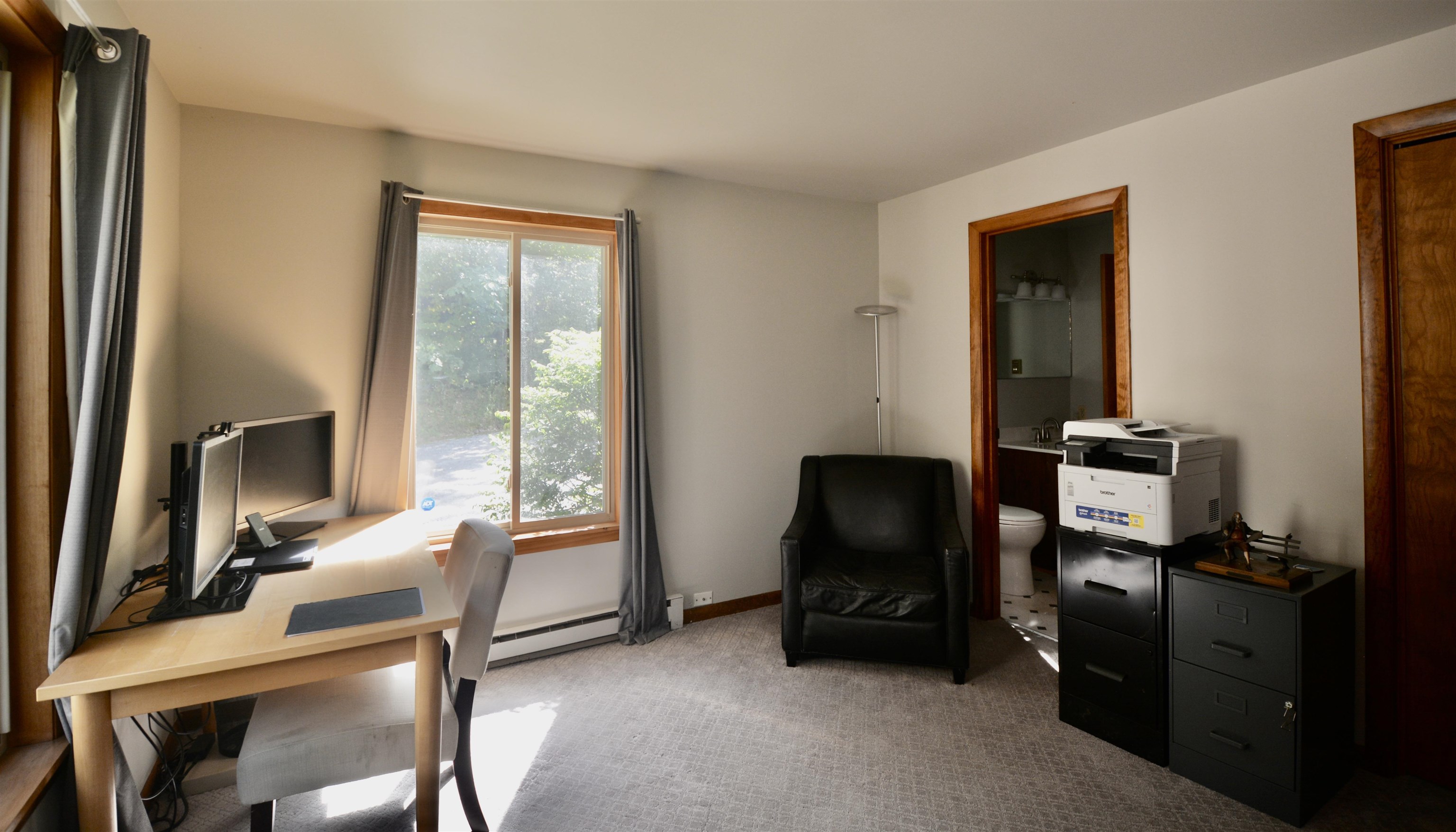 Grantham, New Hampshire, 03753, United States, 3 Bedrooms Bedrooms, ,3 BathroomsBathrooms,Residential,For Sale,1927366
