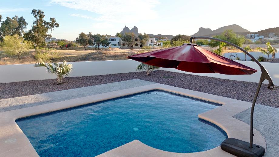 LAS PERLAS, Guaymas, Sonora, 85506, Mexico, 4 Bedrooms Bedrooms, ,6 BathroomsBathrooms,Residential,For Sale,LAS PERLAS,1622930