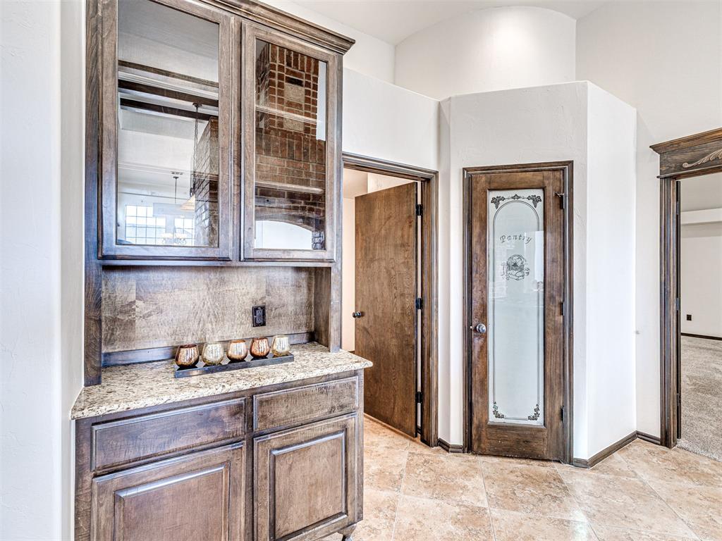 Edmond, Oklahoma, 73012, United States, 4 Bedrooms Bedrooms, ,3 BathroomsBathrooms,Residential,For Sale,1996470