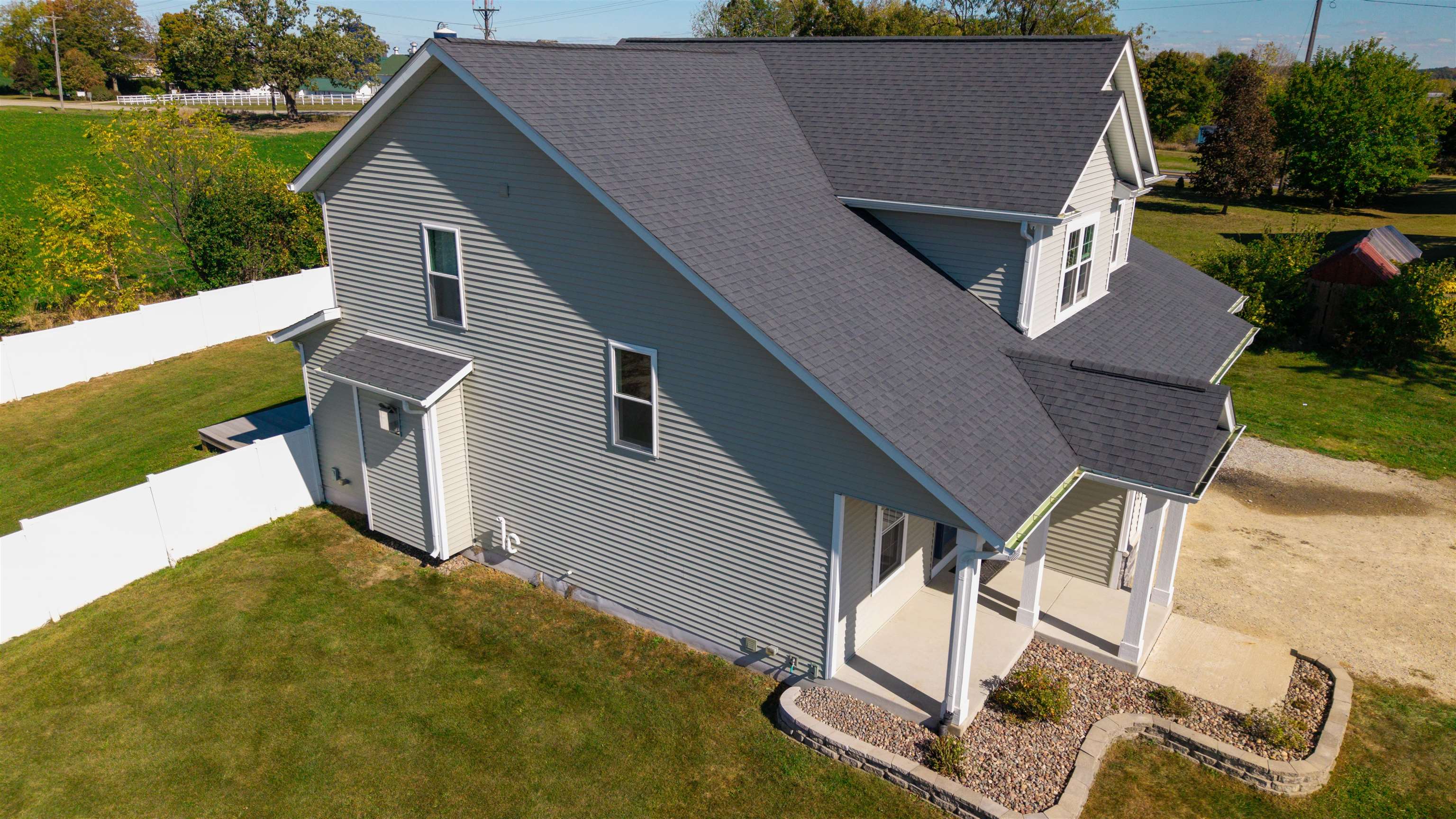 Fort Atkinson, Wisconsin, 53538, United States, 3 Bedrooms Bedrooms, ,4 BathroomsBathrooms,Residential,For Sale,1977230