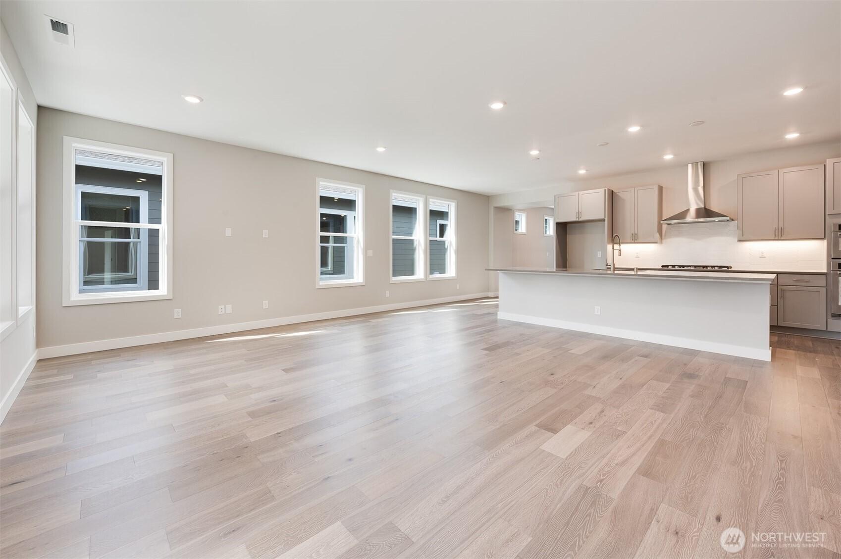 BLACK DIAMOND, Washington, 98010, United States, 2 Bedrooms Bedrooms, ,1 BathroomBathrooms,Residential,For Sale,1892917