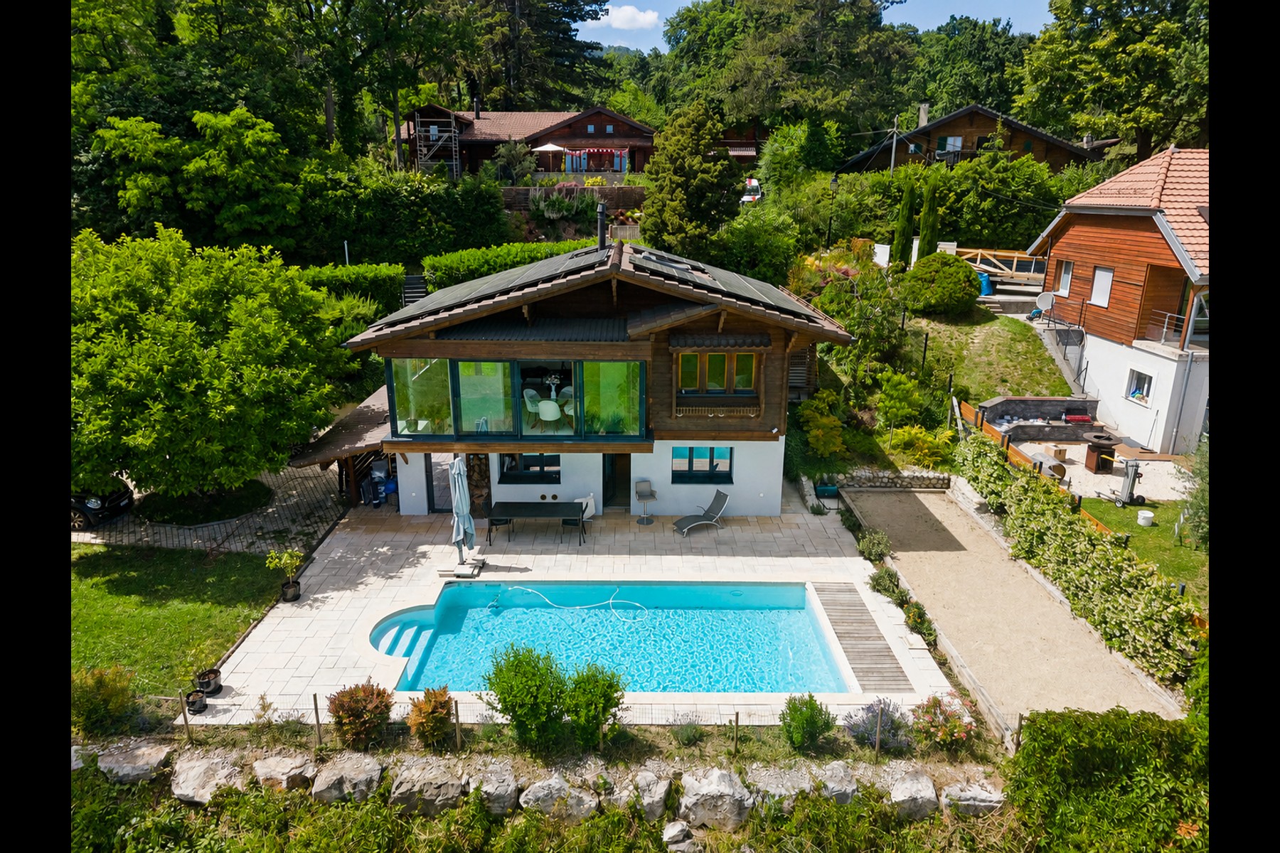  Stunning lake view, cottage with a pool - 物件實景