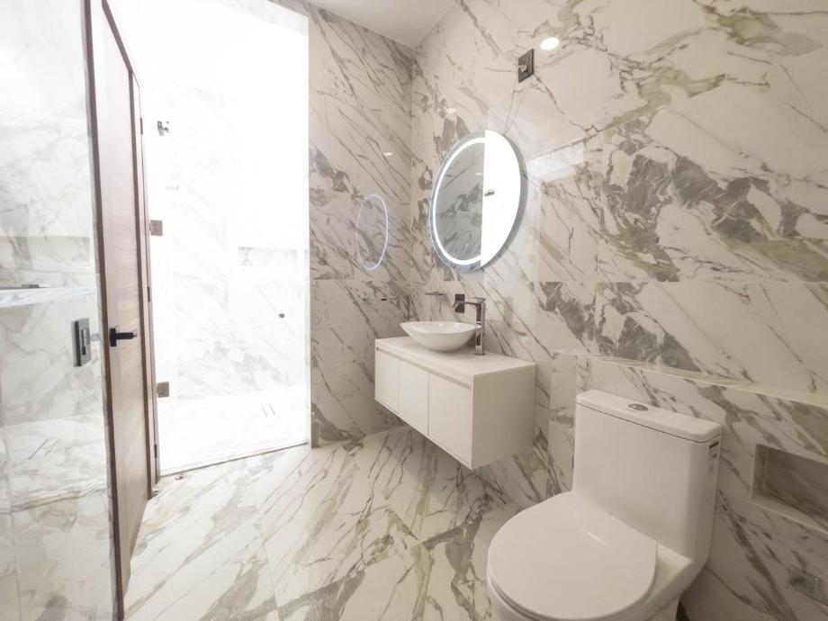 Naucalpan de Juárez, Estado de méxico, 53126, Mexico, 4 Bedrooms Bedrooms, ,5 BathroomsBathrooms,Residential,For Sale,1968961