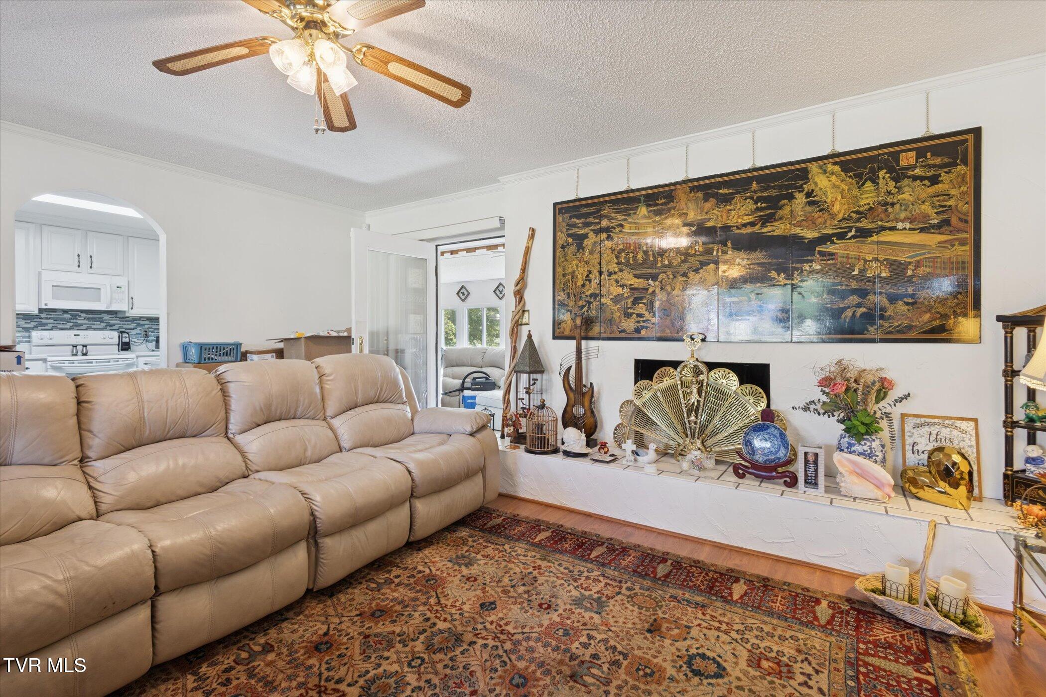 Johnson City, Tennessee, 37604, United States, 4 Bedrooms Bedrooms, ,3 BathroomsBathrooms,Residential,For Sale,1978550