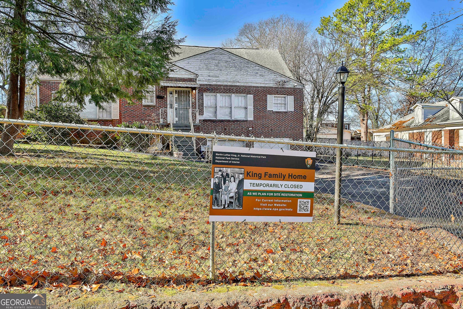 Atlanta, Georgia, 30314, United States, 5 Bedrooms Bedrooms, ,4 BathroomsBathrooms,Residential,For Sale,2006561