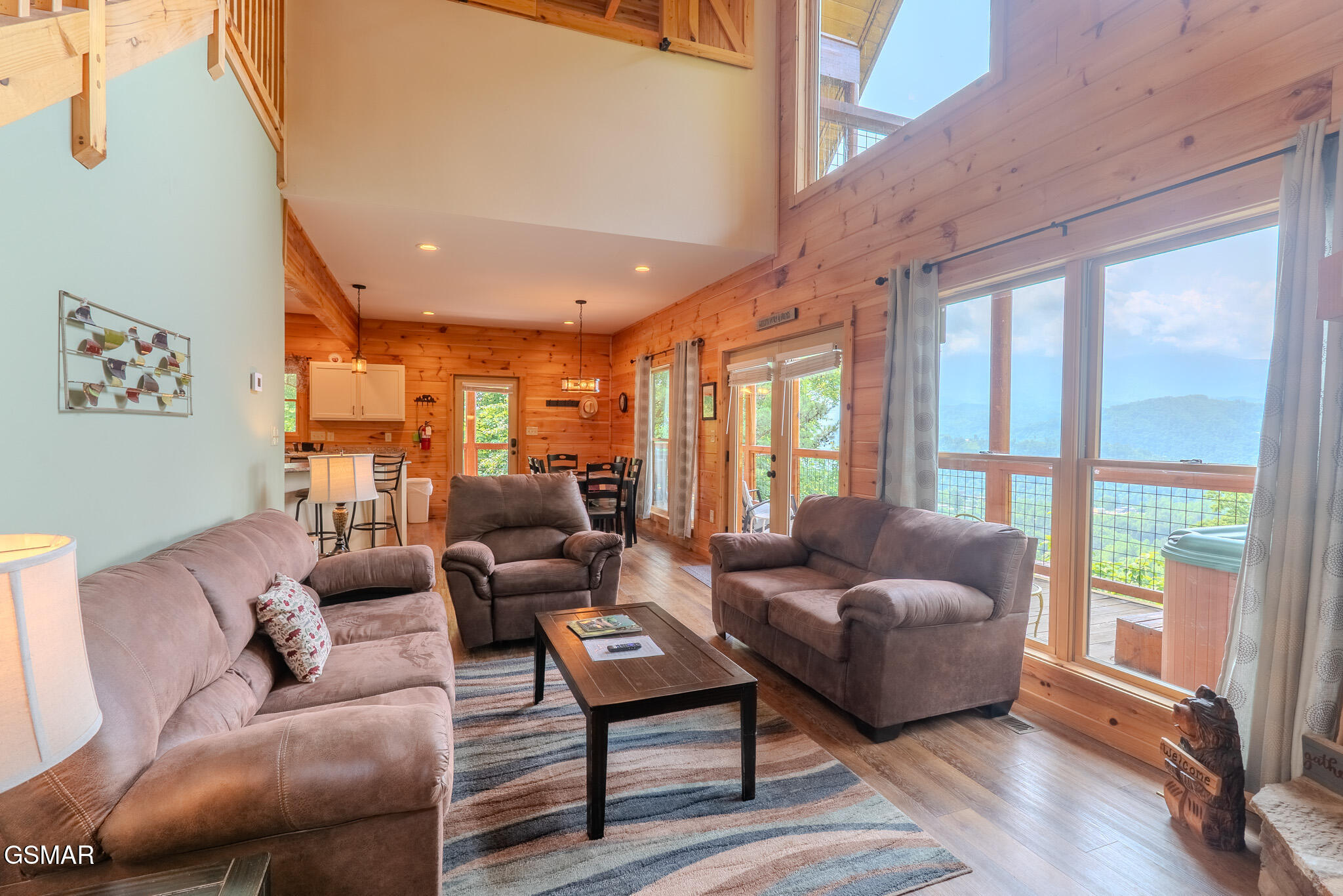 Gatlinburg, Tennessee, 37738, United States, 2 Bedrooms Bedrooms, ,2 BathroomsBathrooms,Residential,For Sale,1846238