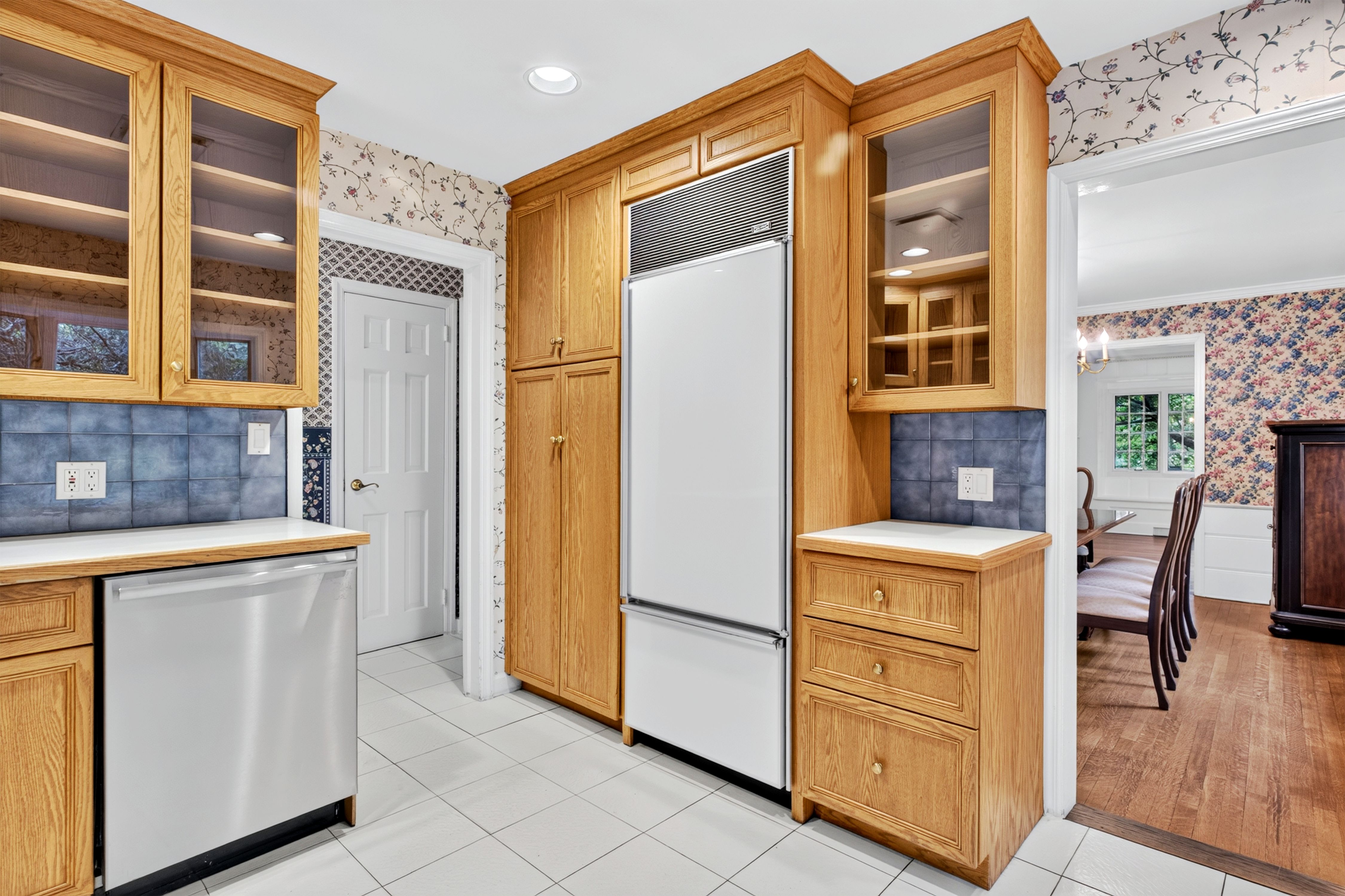  10 Ridge Drive, Port Washington, NY 11050 - 物件實景