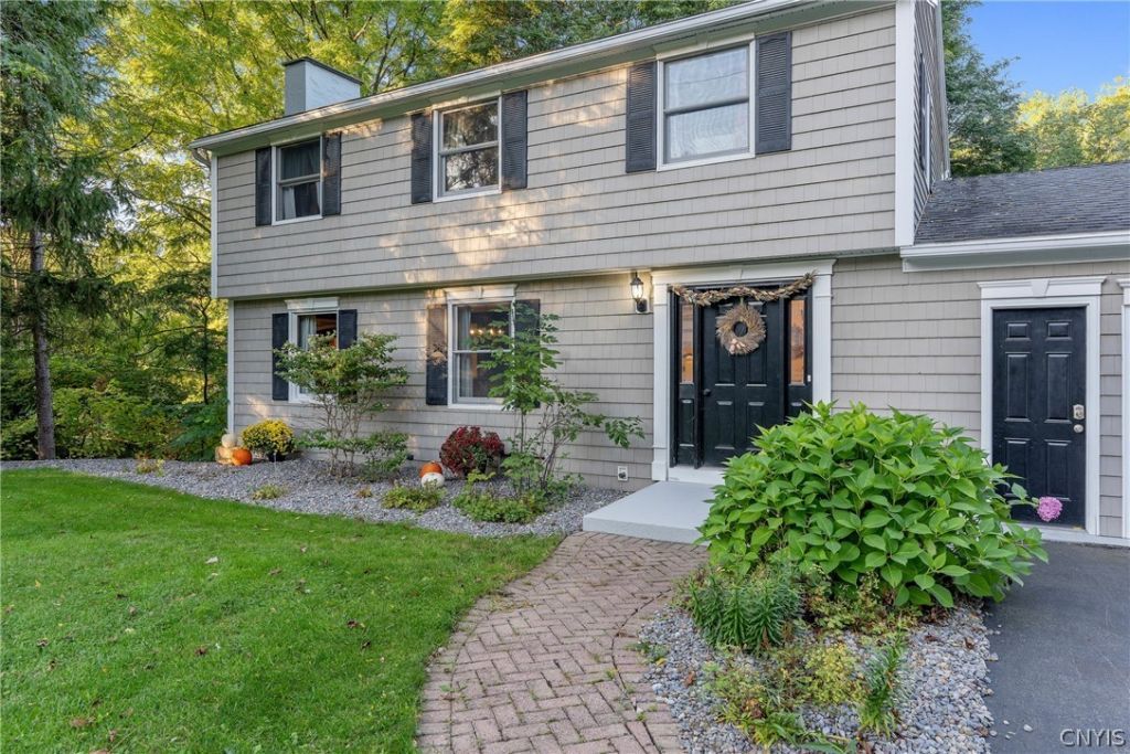 Churchill Ln, Fayetteville, NY 13066 #1