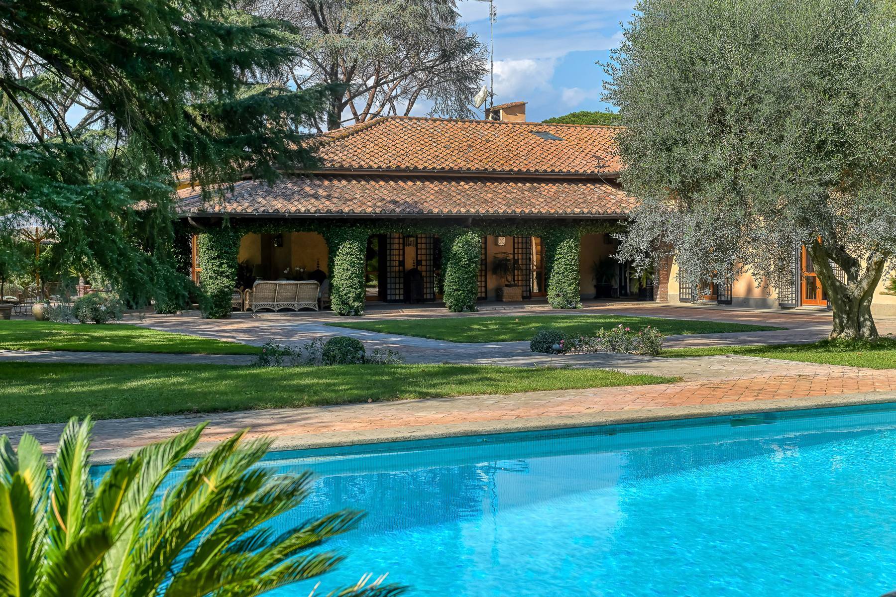  Elegant Roman Villa with Private Park and Pool - 物件實景