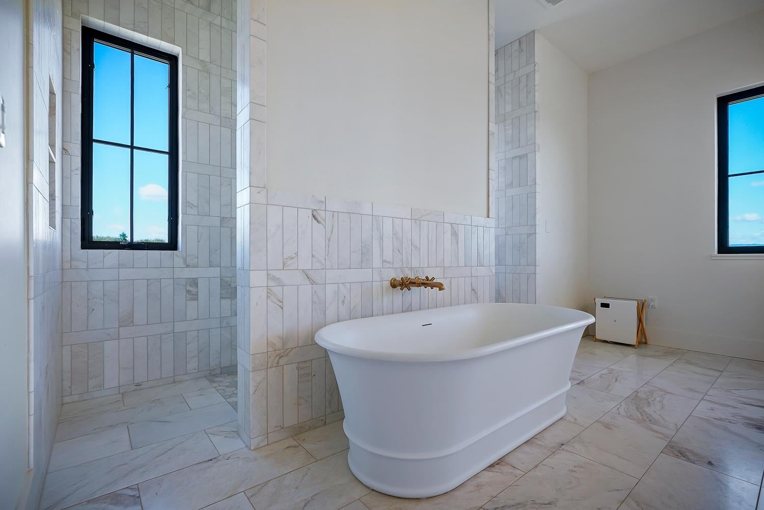 Burson, California, 95225, United States, 4 Bedrooms Bedrooms, ,4 BathroomsBathrooms,Residential,For Sale,2040271