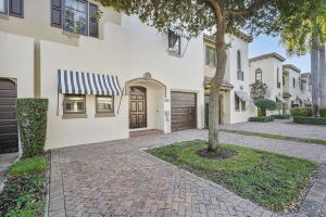 Hypoluxo, Florida, 33462, United States, 3 Bedrooms Bedrooms, ,3 BathroomsBathrooms,Residential,For Sale,2009239