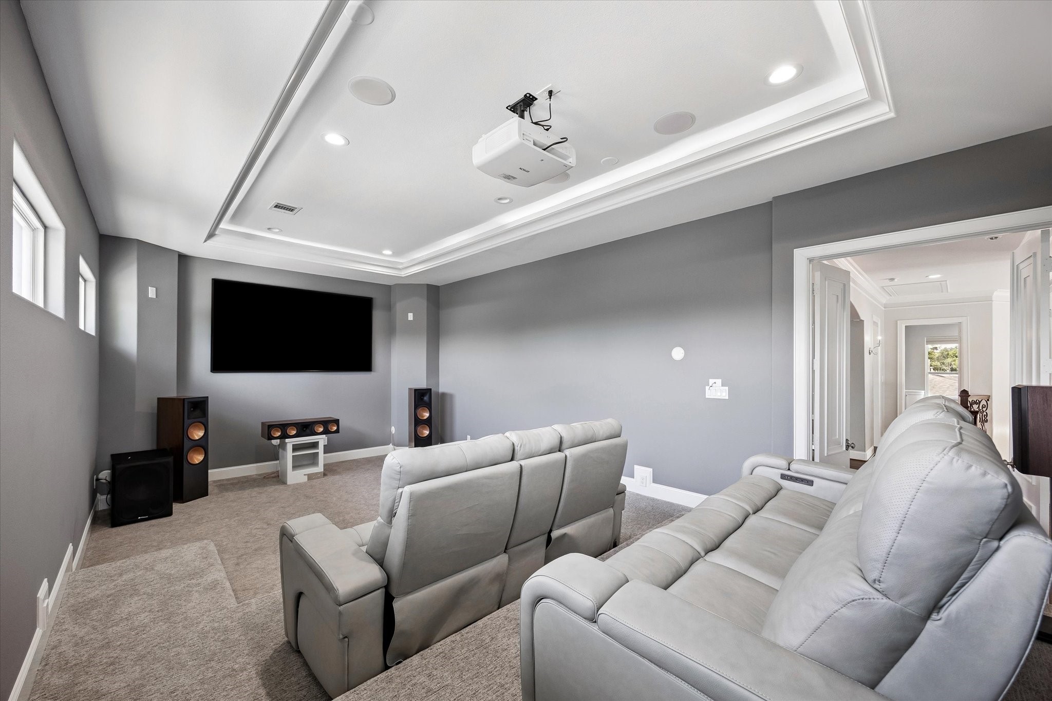  9761 Westview Drive - 物件實景