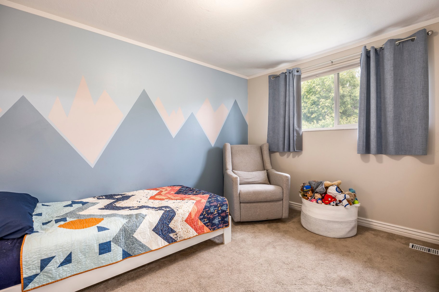  Fantastic, Upgraded SLC Home for Outdoor Enthusiasts - 物件實景
