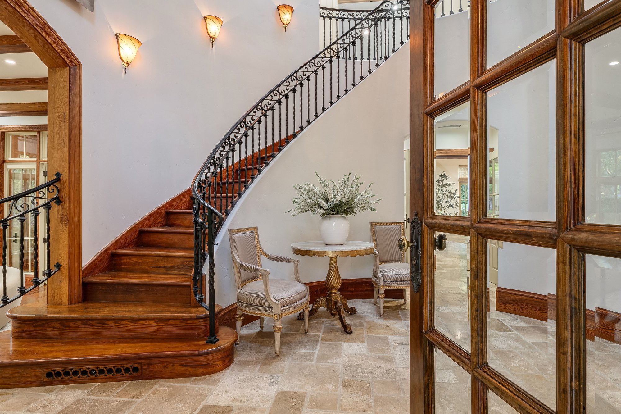  Timeless Elegance in Lower Hillsborough - 物件實景