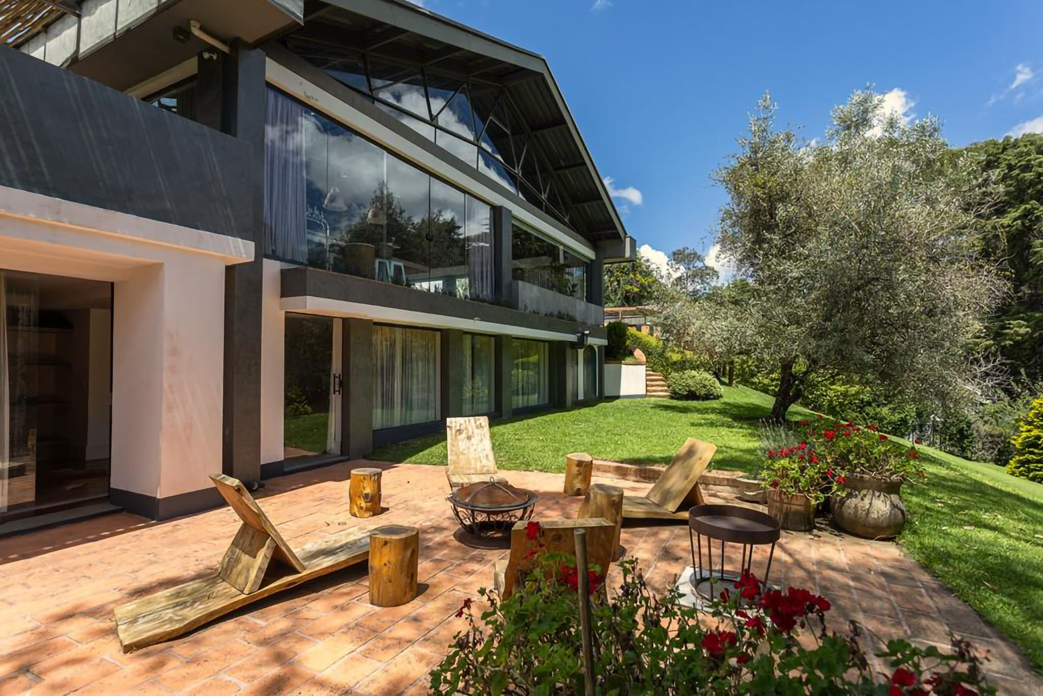  House with eight suites and private leisure facilities in Campos do Jordão - 物件實景