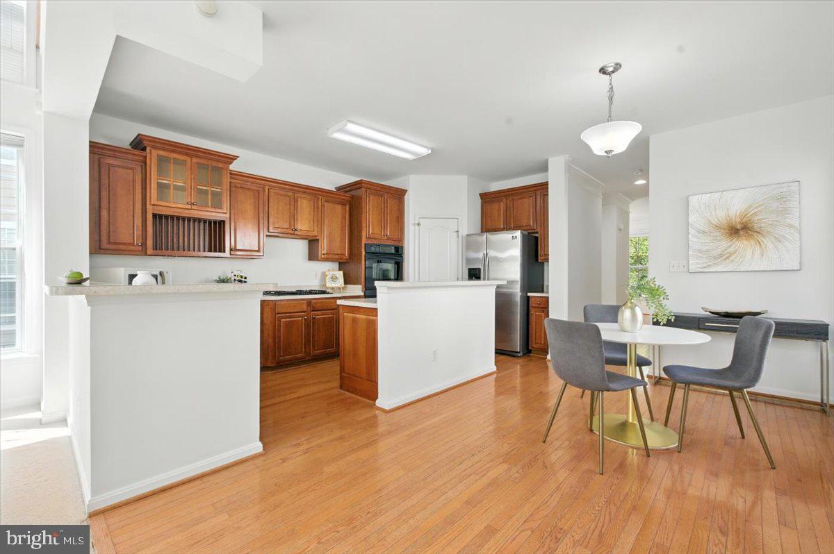 Broadlands, Virginia, 20148, United States, 3 Bedrooms Bedrooms, ,3 BathroomsBathrooms,Residential,For Sale,1937215