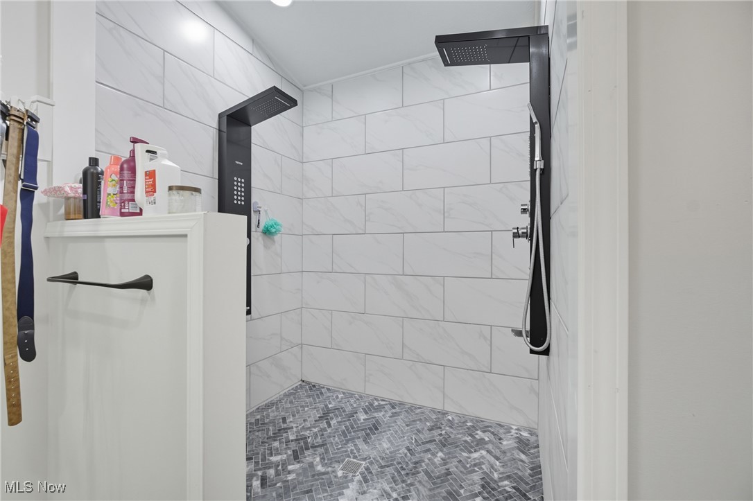 Washington, West Virginia, 26181, United States, 3 Bedrooms Bedrooms, ,3 BathroomsBathrooms,Residential,For Sale,1961068