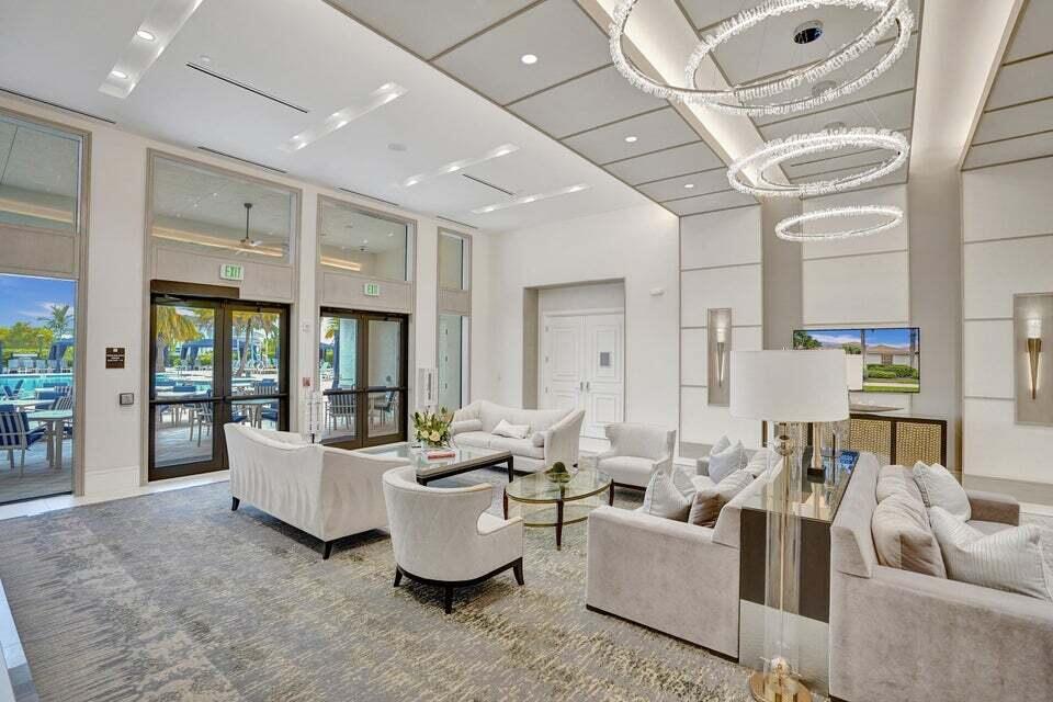Delray Beach, Florida, 33446, United States, 4 Bedrooms Bedrooms, ,2 BathroomsBathrooms,Residential,For Sale,1898707