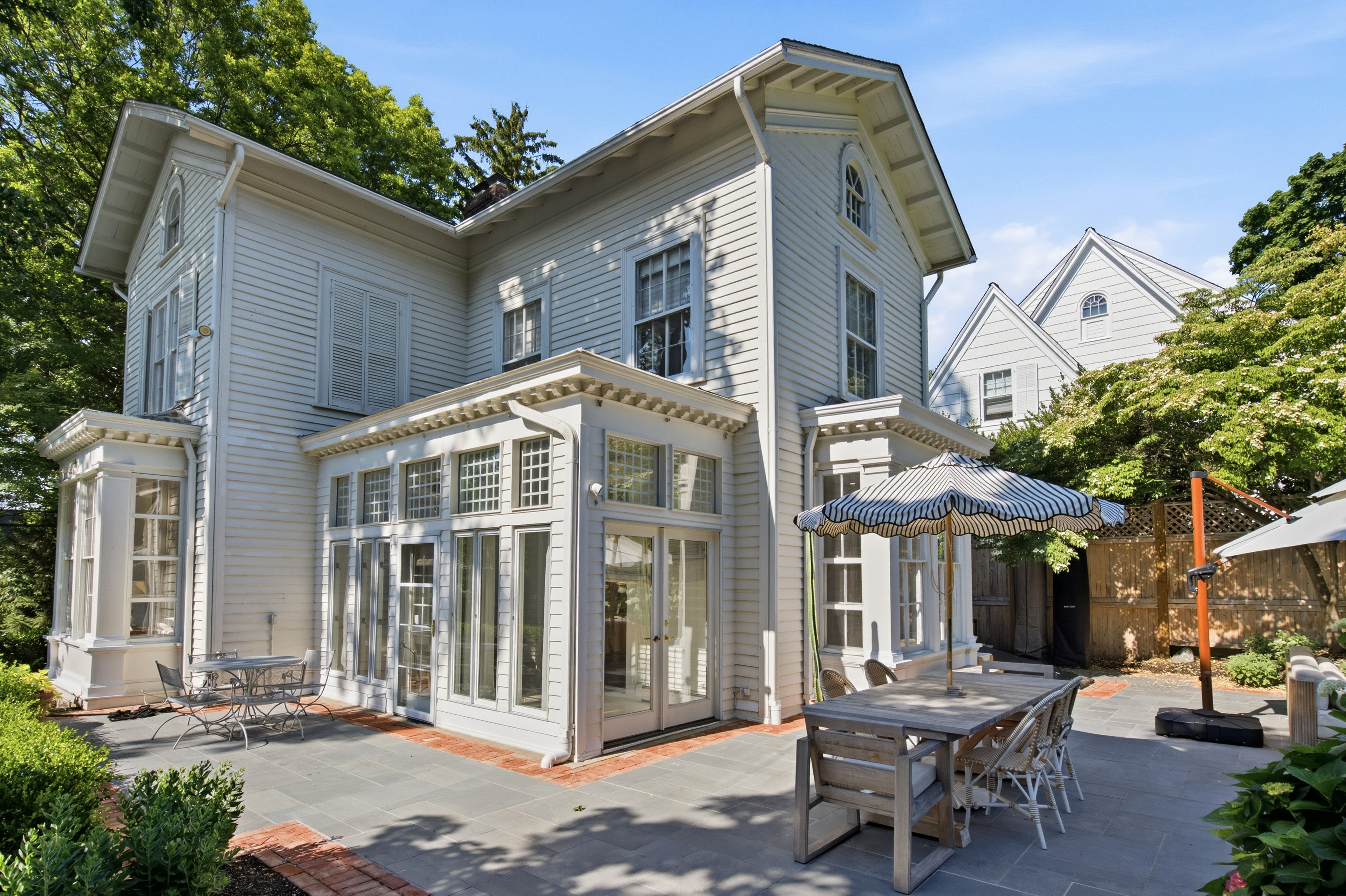  68 Fairview Street, Huntington, NY 11743 - 物件實景