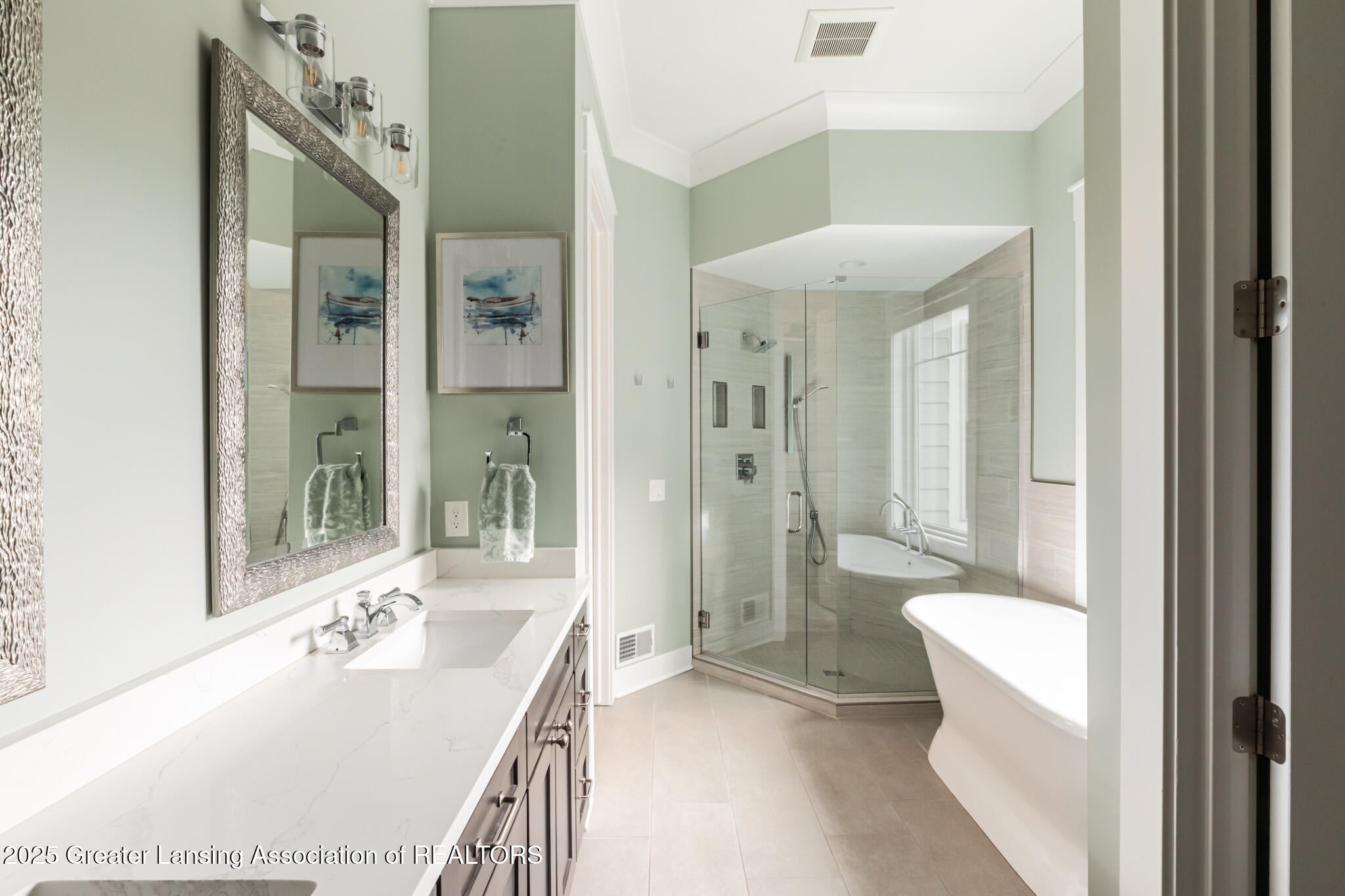 East Lansing, Michigan, 48823, United States, 5 Bedrooms Bedrooms, ,5 BathroomsBathrooms,Residential,For Sale,1987715