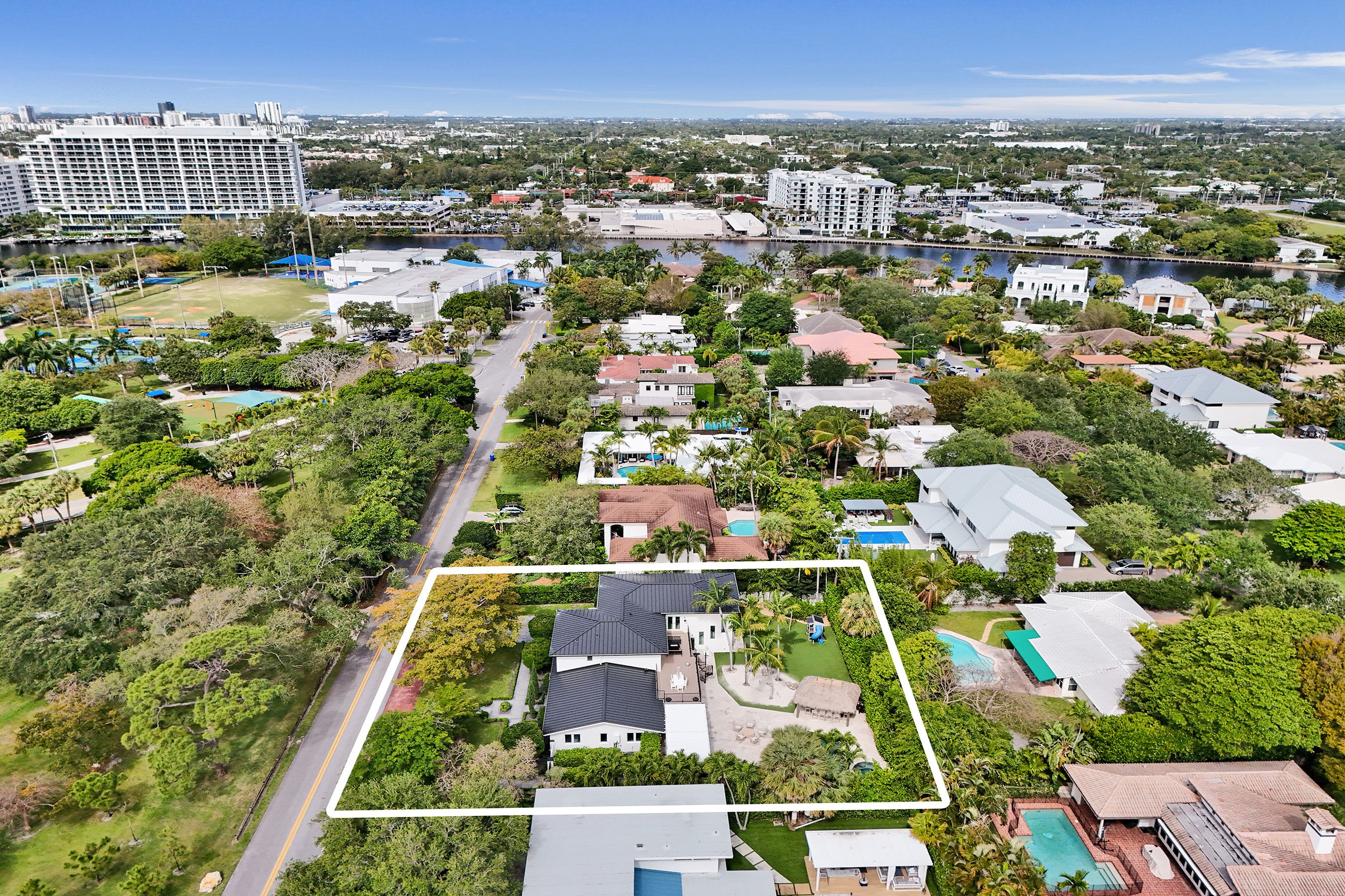  2421 NE 12th Street, Fort Lauderdale, FL, 33304 - 物件實景