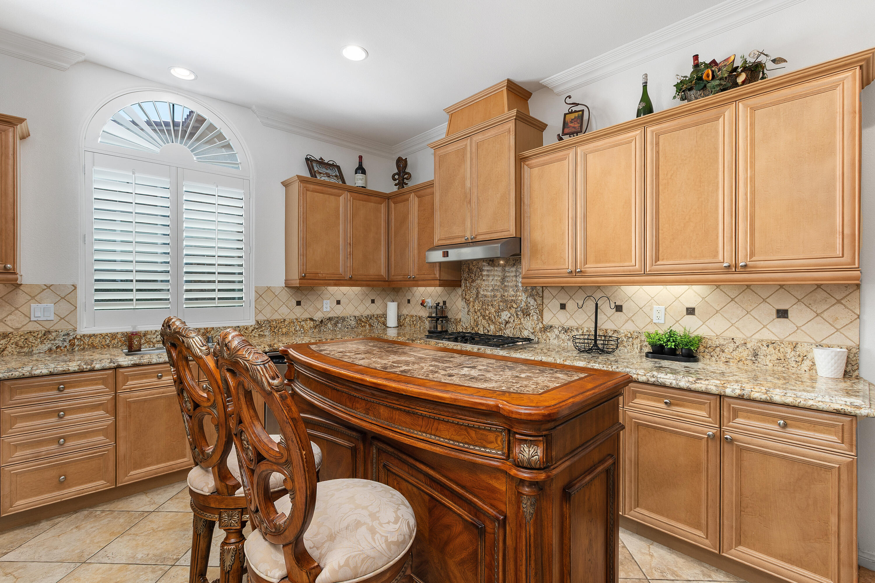 Palm Desert, California, 92260, United States, 2 Bedrooms Bedrooms, ,2 BathroomsBathrooms,Residential,For Sale,1891148
