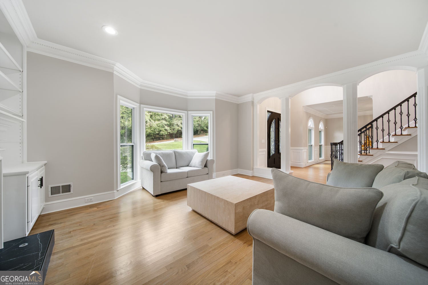 Atlanta, Georgia, 30350, United States, 8 Bedrooms Bedrooms, ,6 BathroomsBathrooms,Residential,For Sale,1992514