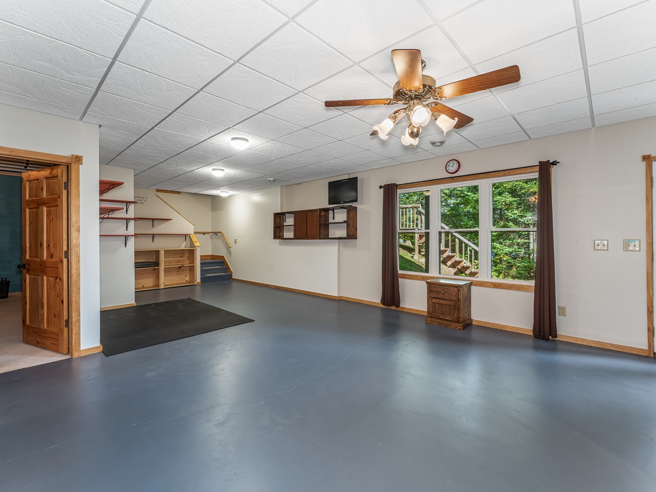 Mercer, Wisconsin, 54547, United States, 3 Bedrooms Bedrooms, ,3 BathroomsBathrooms,Residential,For Sale,1978560