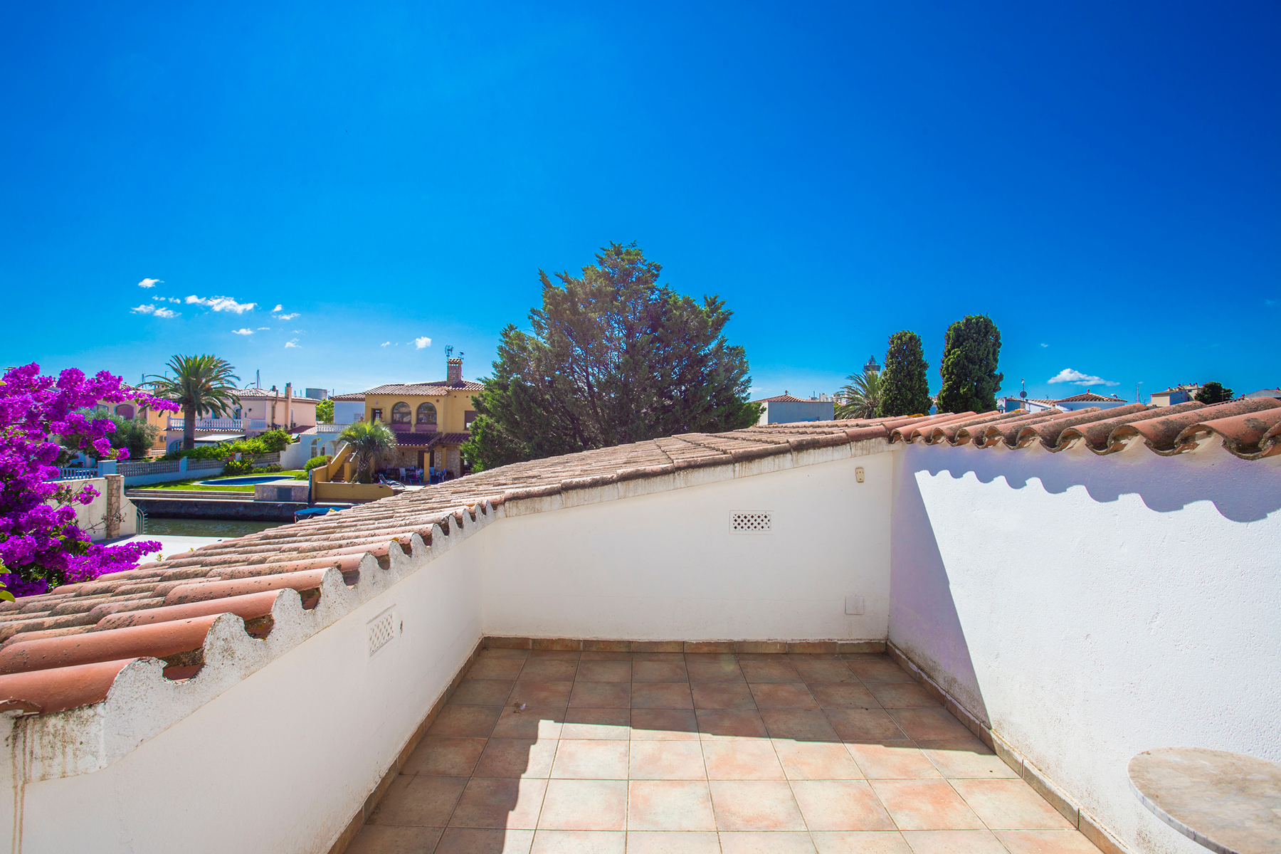  Mediterranean Independent Villa in Empuriabrava with Private Mooring - 物件實景