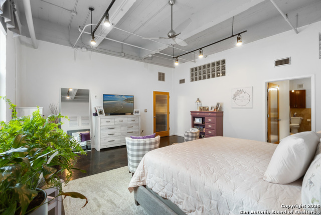 San Antonio, Texas, 78204, United States, 3 Bedrooms Bedrooms, ,2 BathroomsBathrooms,Residential,For Sale,1961680