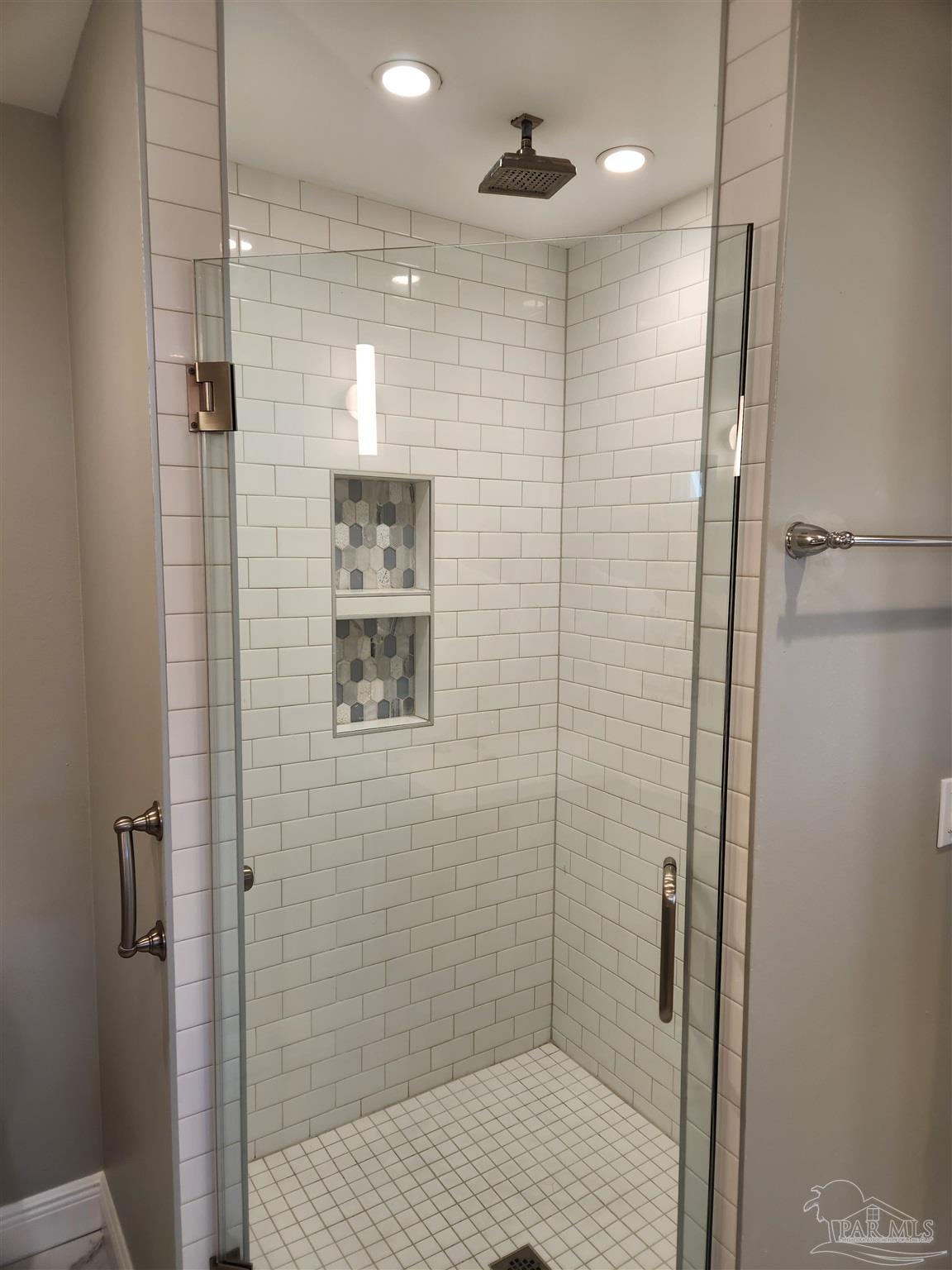 Pensacola, Florida, 32503, United States, 3 Bedrooms Bedrooms, ,2 BathroomsBathrooms,Residential,For Sale,1918178
