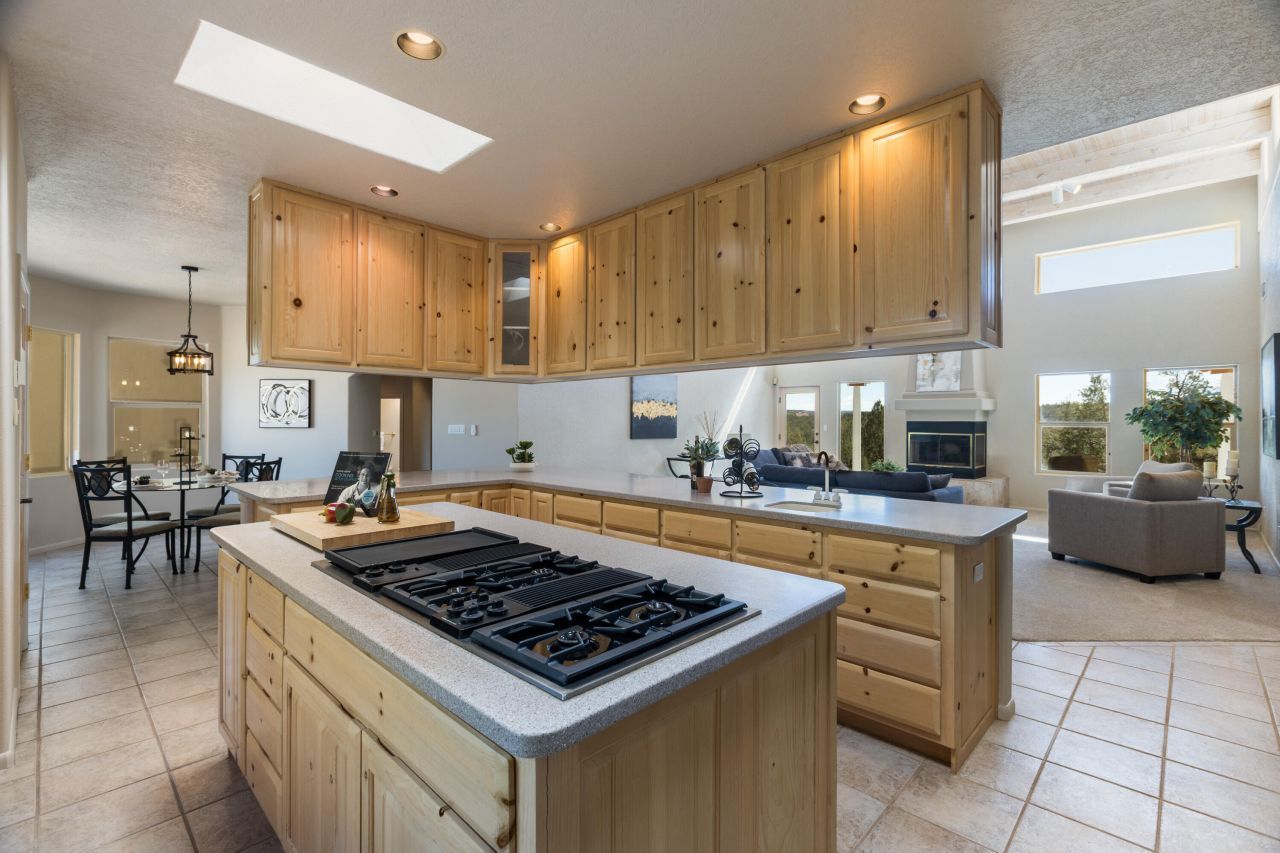 Sandia Park, New Mexico, 87047, United States, 2 Bedrooms Bedrooms, ,3 BathroomsBathrooms,Residential,For Sale,2003021